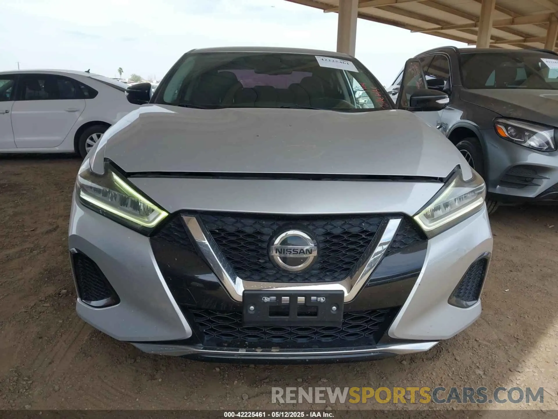 6 Photograph of a damaged car 1N4AA6CV8LC361190 NISSAN MAXIMA 2020