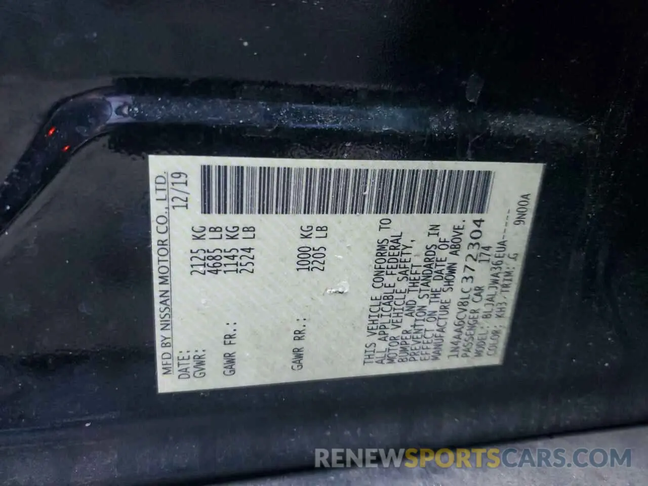 13 Photograph of a damaged car 1N4AA6CV8LC372304 NISSAN MAXIMA 2020