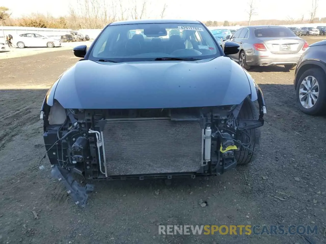 5 Photograph of a damaged car 1N4AA6CV8LC372304 NISSAN MAXIMA 2020