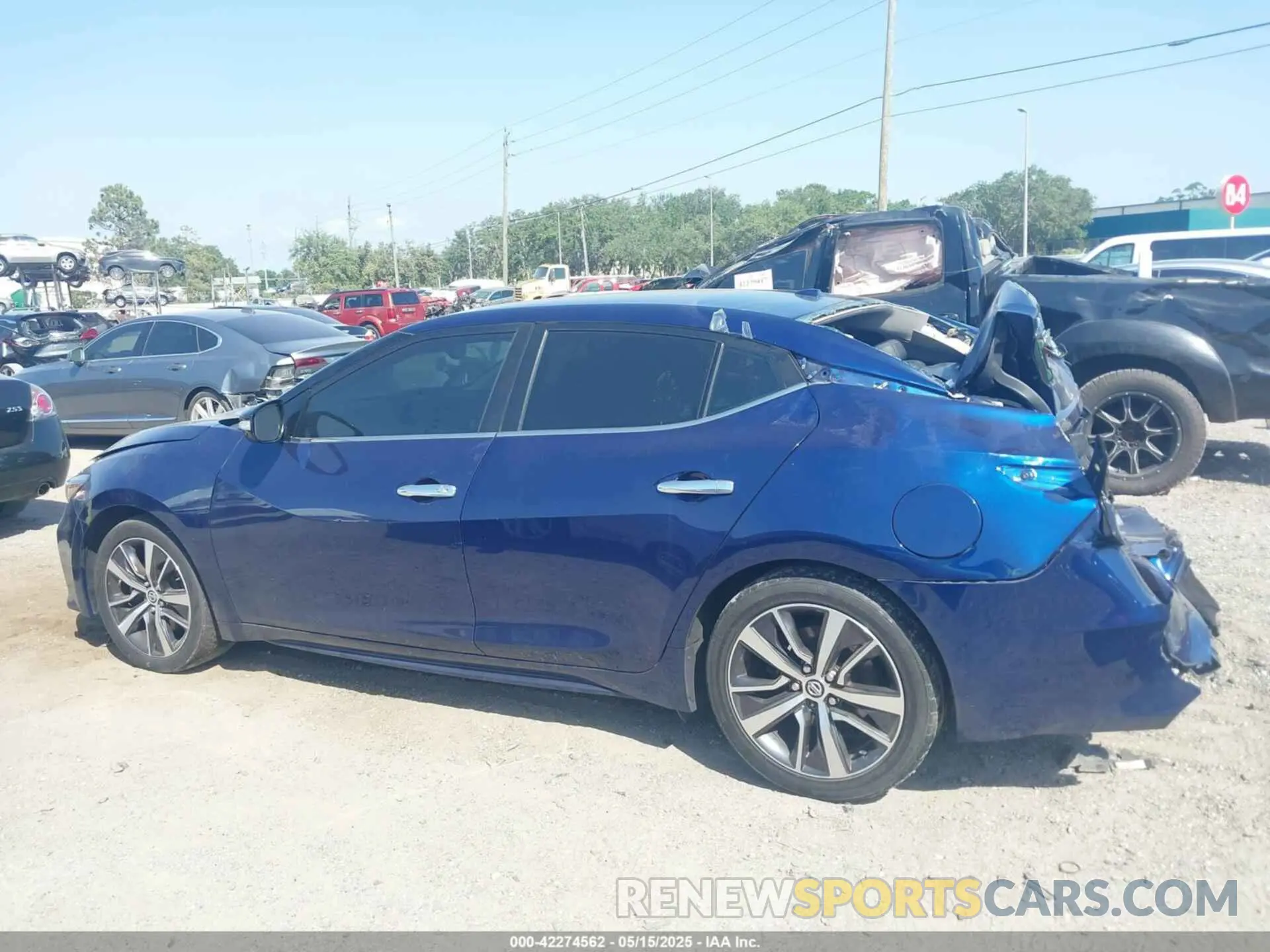 14 Photograph of a damaged car 1N4AA6CV9LC372859 NISSAN MAXIMA 2020