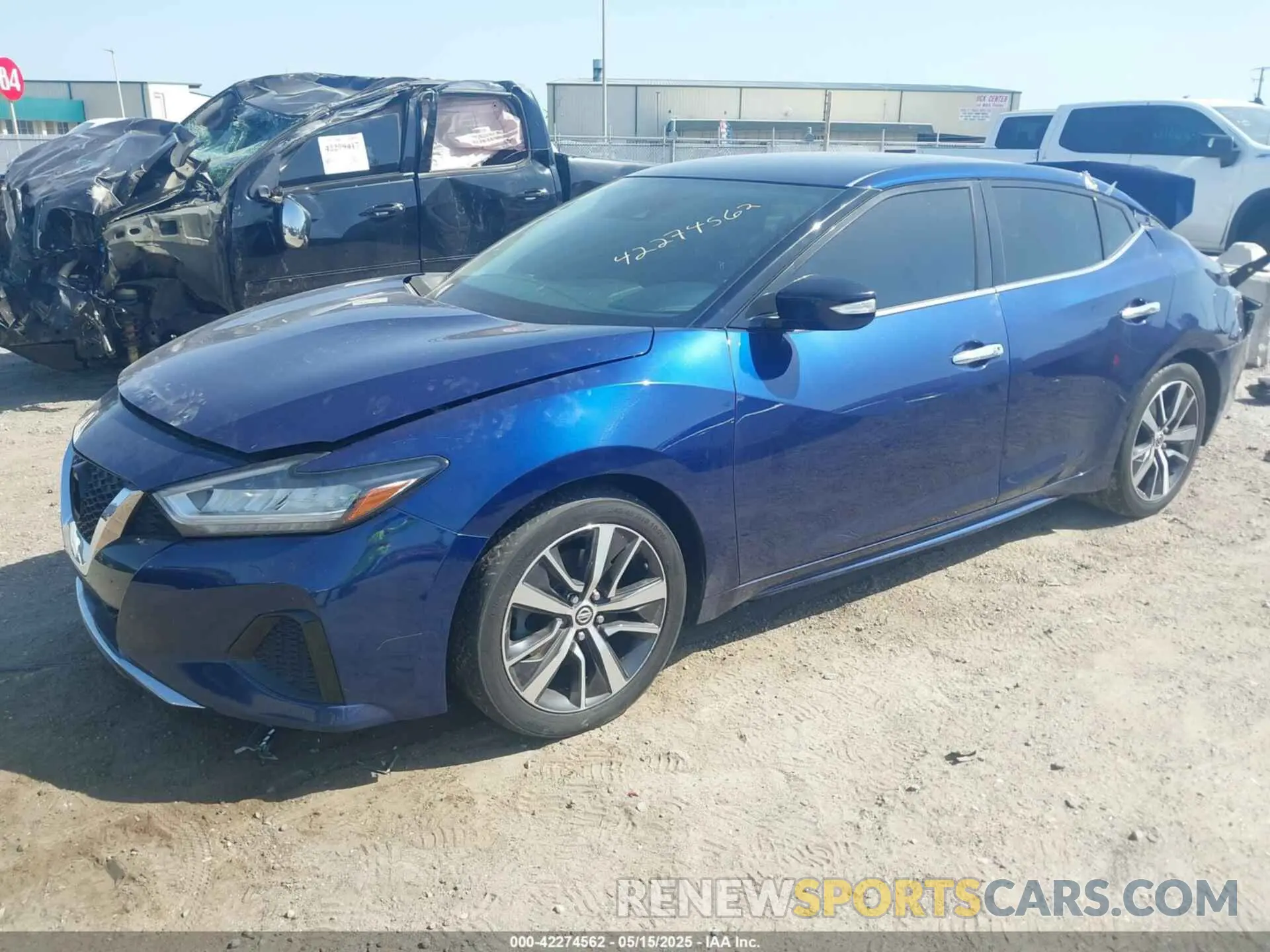 2 Photograph of a damaged car 1N4AA6CV9LC372859 NISSAN MAXIMA 2020