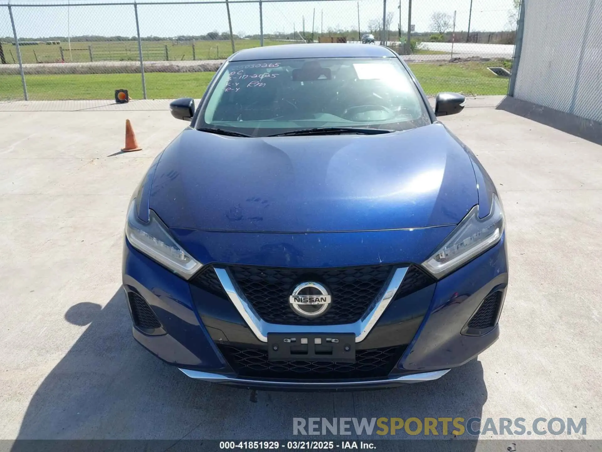 12 Photograph of a damaged car 1N4AA6CV9LC375230 NISSAN MAXIMA 2020