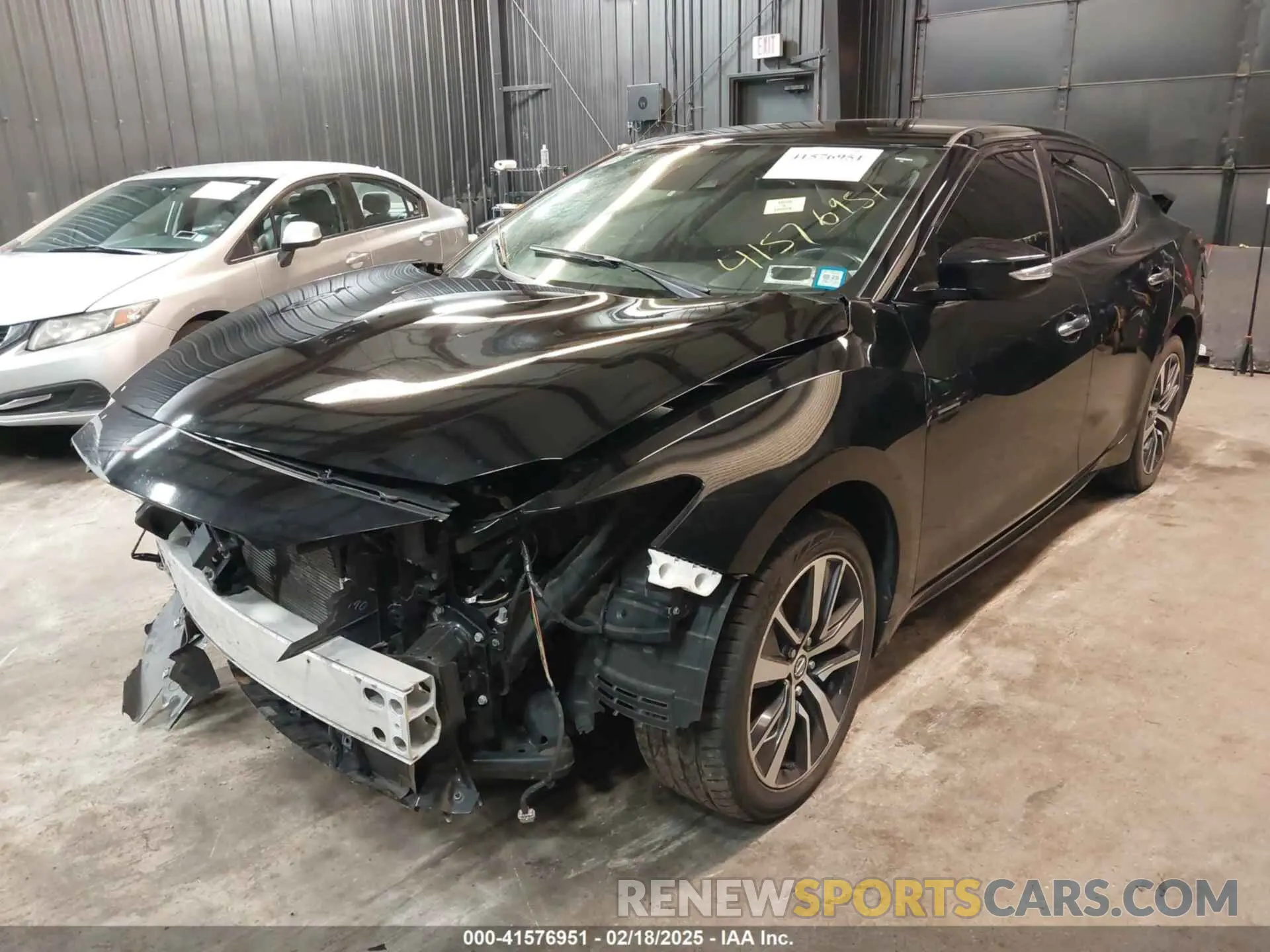 2 Photograph of a damaged car 1N4AA6CV9LC382677 NISSAN MAXIMA 2020