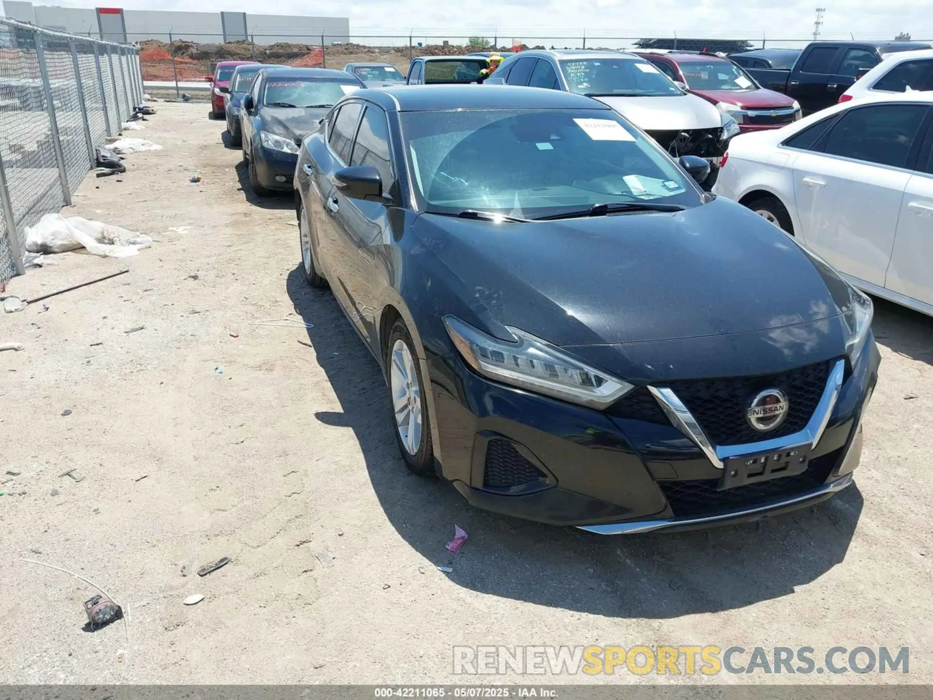 1 Photograph of a damaged car 1N4AA6CVXLC369906 NISSAN MAXIMA 2020
