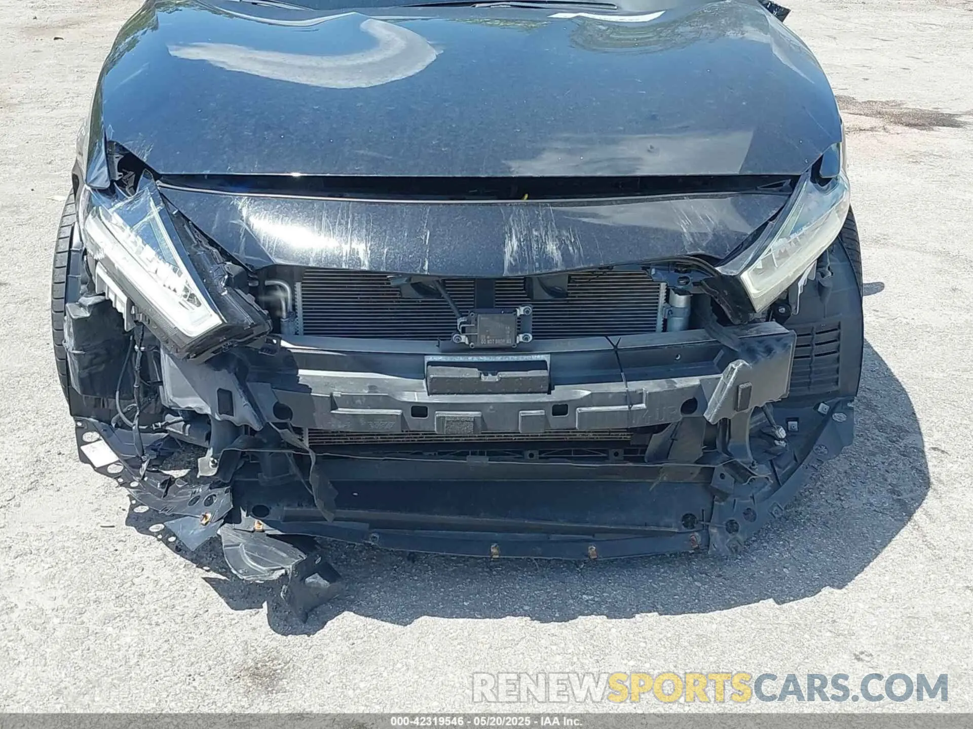 6 Photograph of a damaged car 1N4AA6DV2LC385127 NISSAN MAXIMA 2020