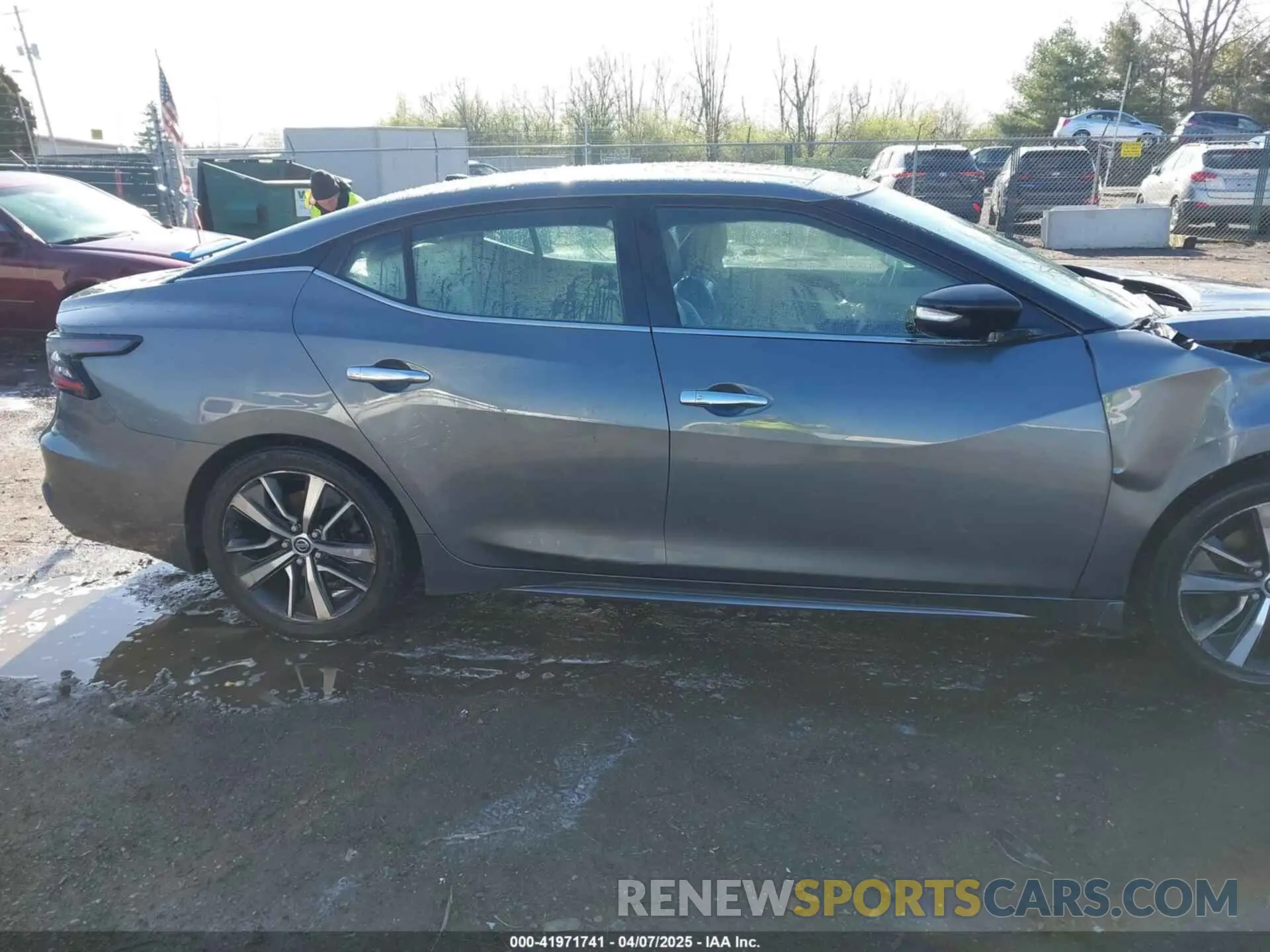13 Photograph of a damaged car 1N4AA6DV3LC367980 NISSAN MAXIMA 2020