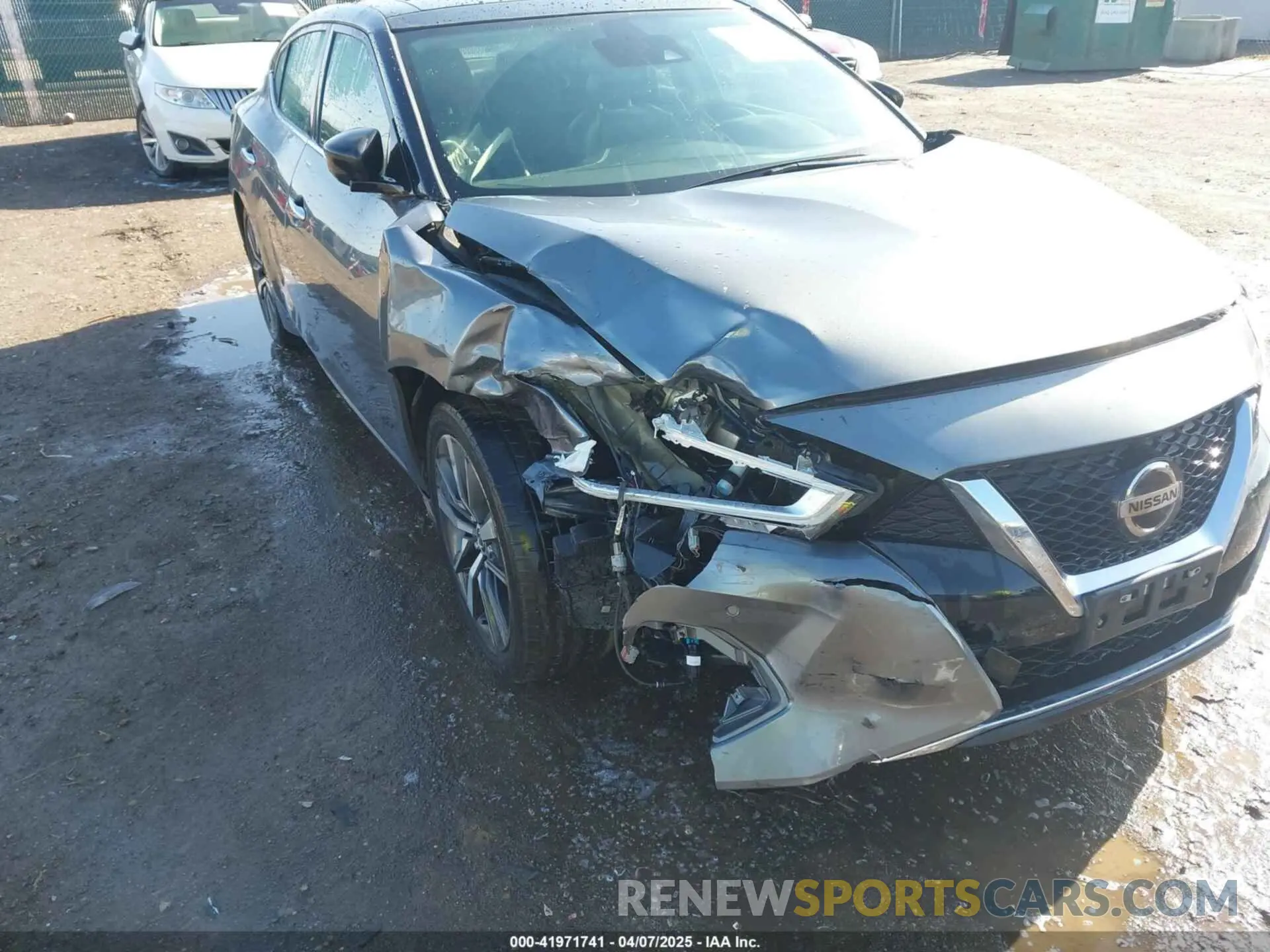 6 Photograph of a damaged car 1N4AA6DV3LC367980 NISSAN MAXIMA 2020