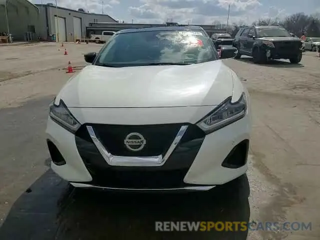 13 Photograph of a damaged car 1N4AA6DV4LC367812 NISSAN MAXIMA 2020