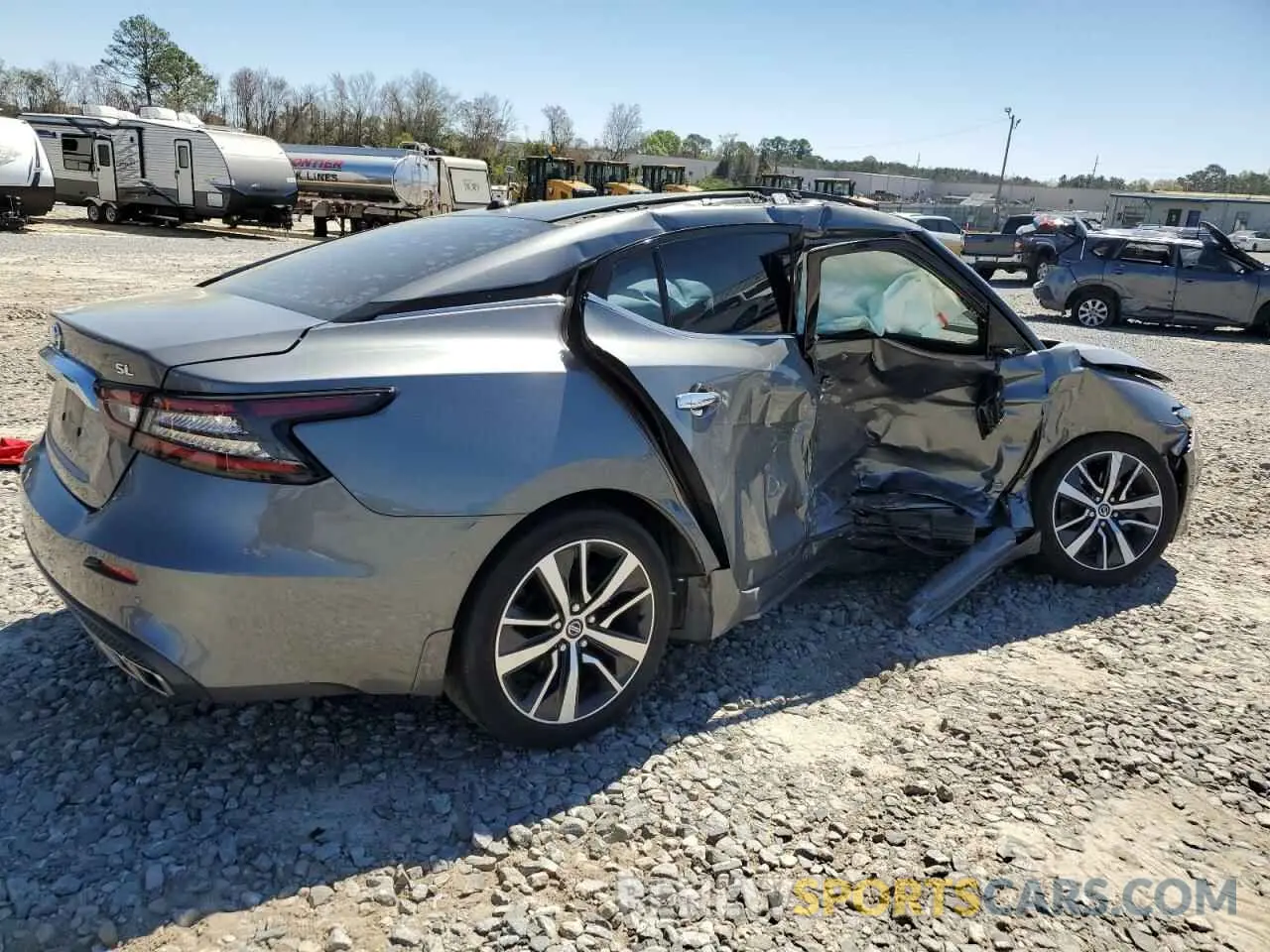 3 Photograph of a damaged car 1N4AA6DV4LC379040 NISSAN MAXIMA 2020