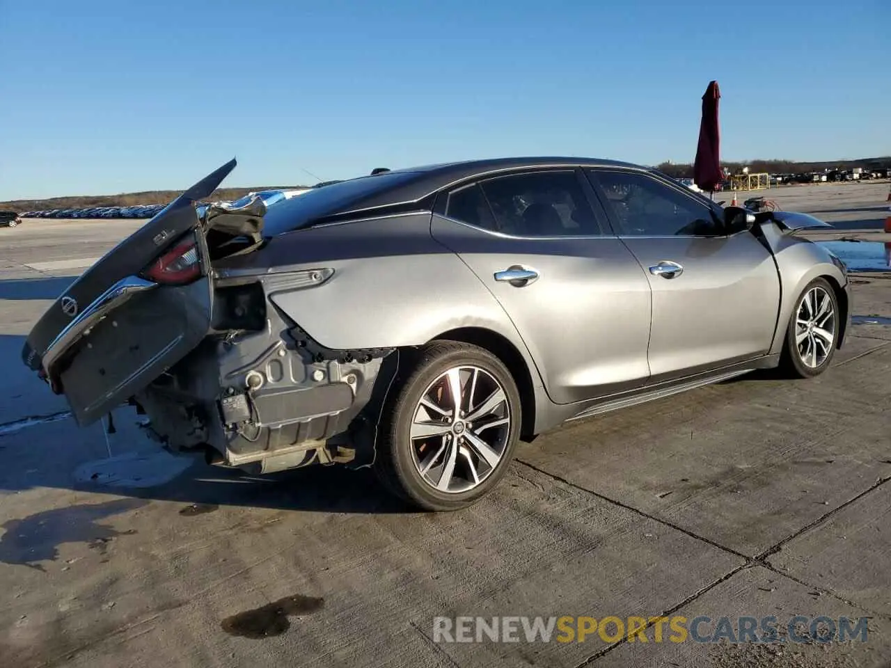 3 Photograph of a damaged car 1N4AA6DV6LC374146 NISSAN MAXIMA 2020