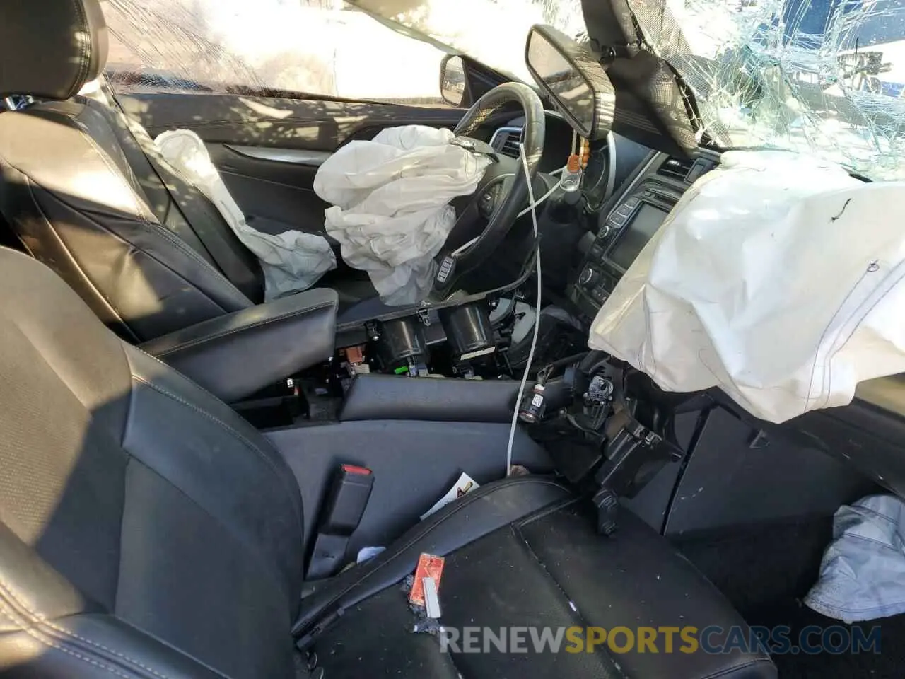 7 Photograph of a damaged car 1N4AA6DV6LC374146 NISSAN MAXIMA 2020