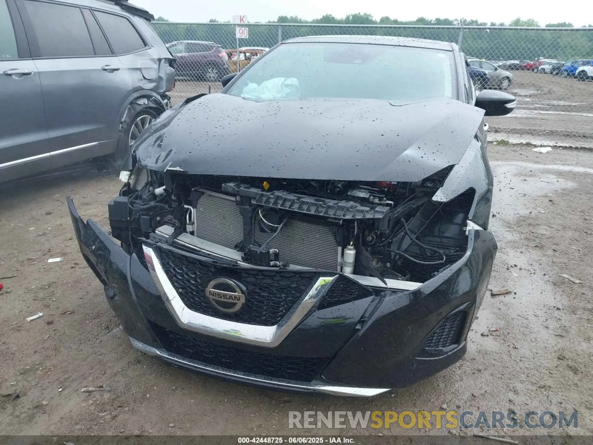 6 Photograph of a damaged car 1N4AA6DV9LC384511 NISSAN MAXIMA 2020