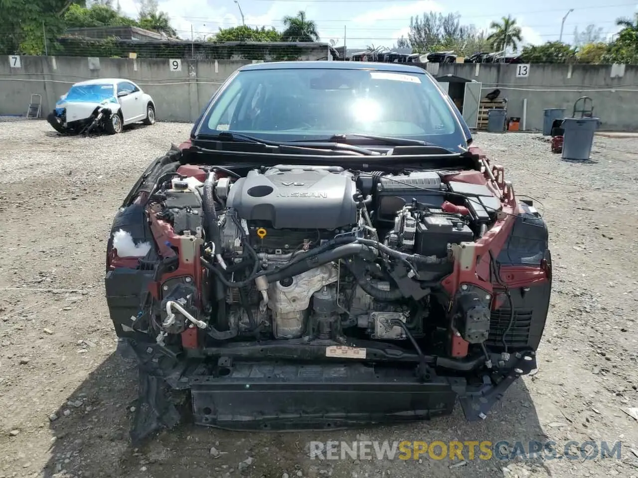 5 Photograph of a damaged car 1N4AA6DVXLC380449 NISSAN MAXIMA 2020