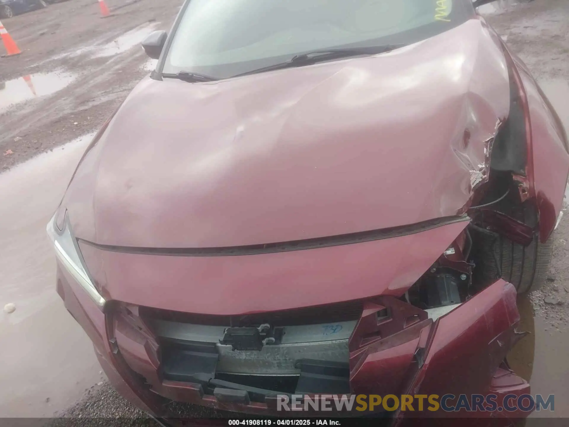 13 Photograph of a damaged car 1N4AA6DVXLC383660 NISSAN MAXIMA 2020