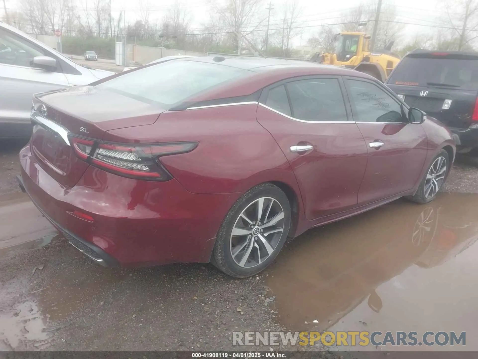 4 Photograph of a damaged car 1N4AA6DVXLC383660 NISSAN MAXIMA 2020