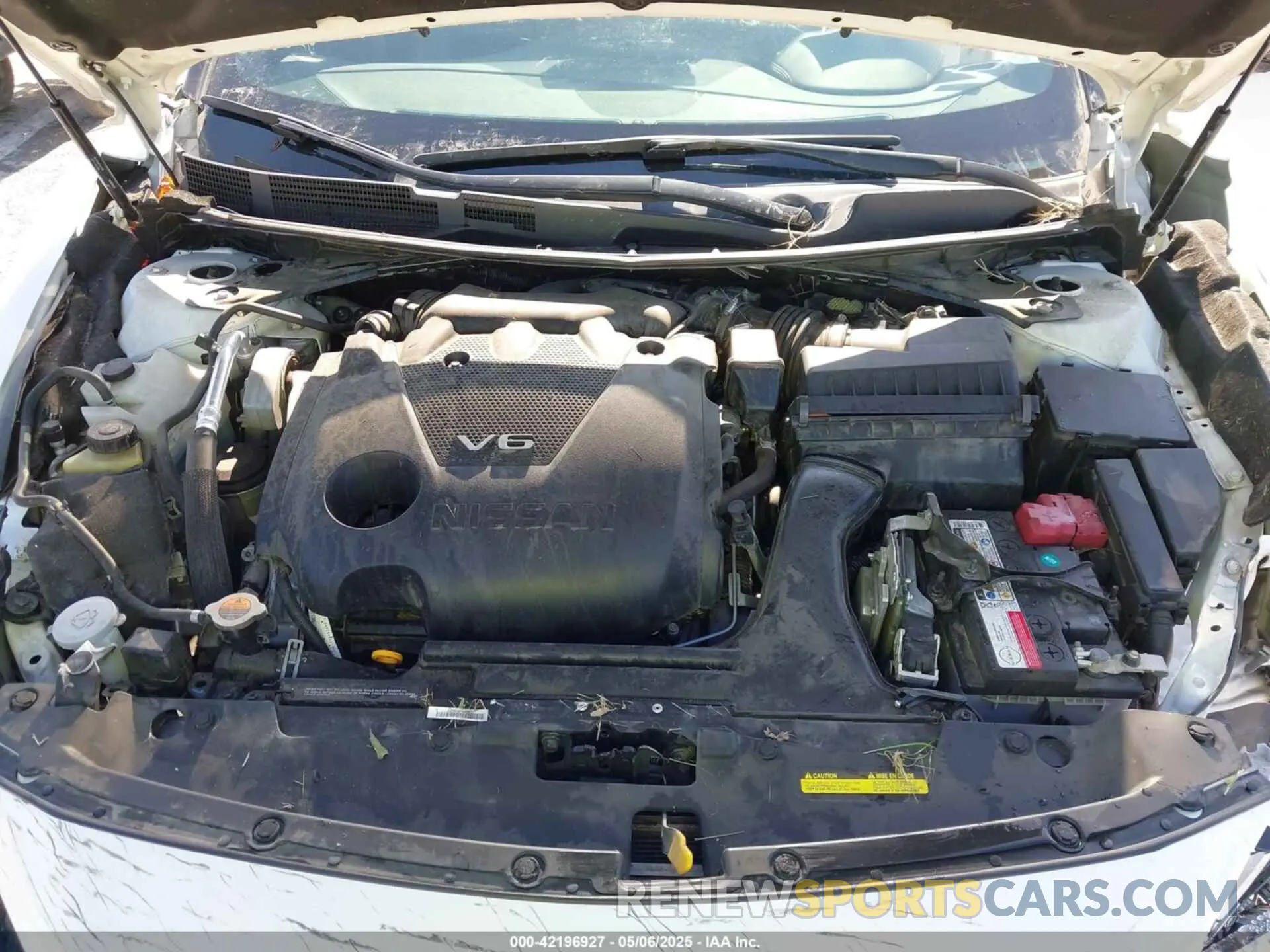 10 Photograph of a damaged car 1N4AA6EV2LC374904 NISSAN MAXIMA 2020