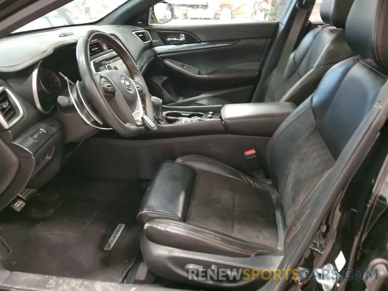 7 Photograph of a damaged car 1N4AA6EV9LC365861 NISSAN MAXIMA 2020