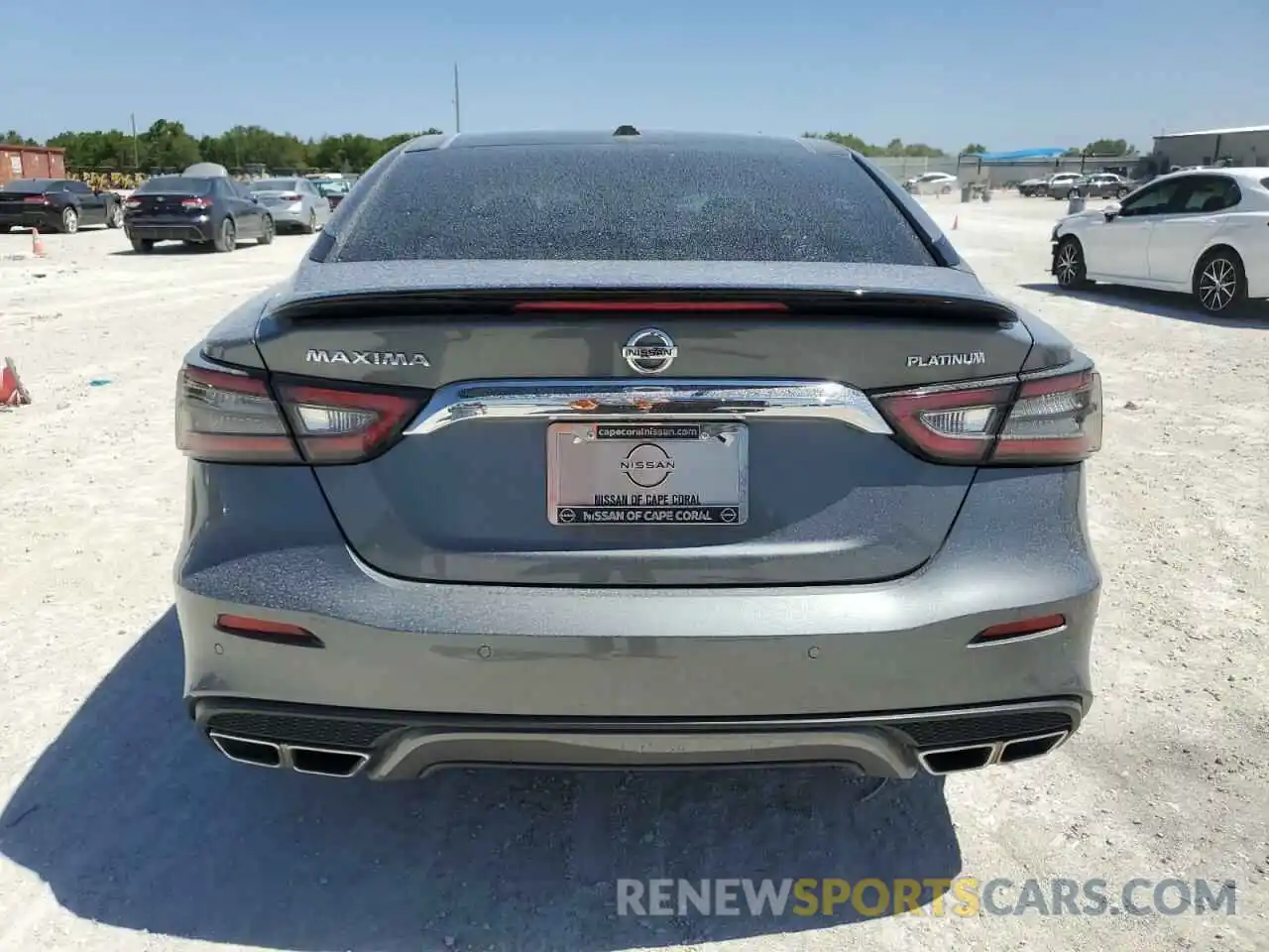 6 Photograph of a damaged car 1N4AA6FV0LC366735 NISSAN MAXIMA 2020