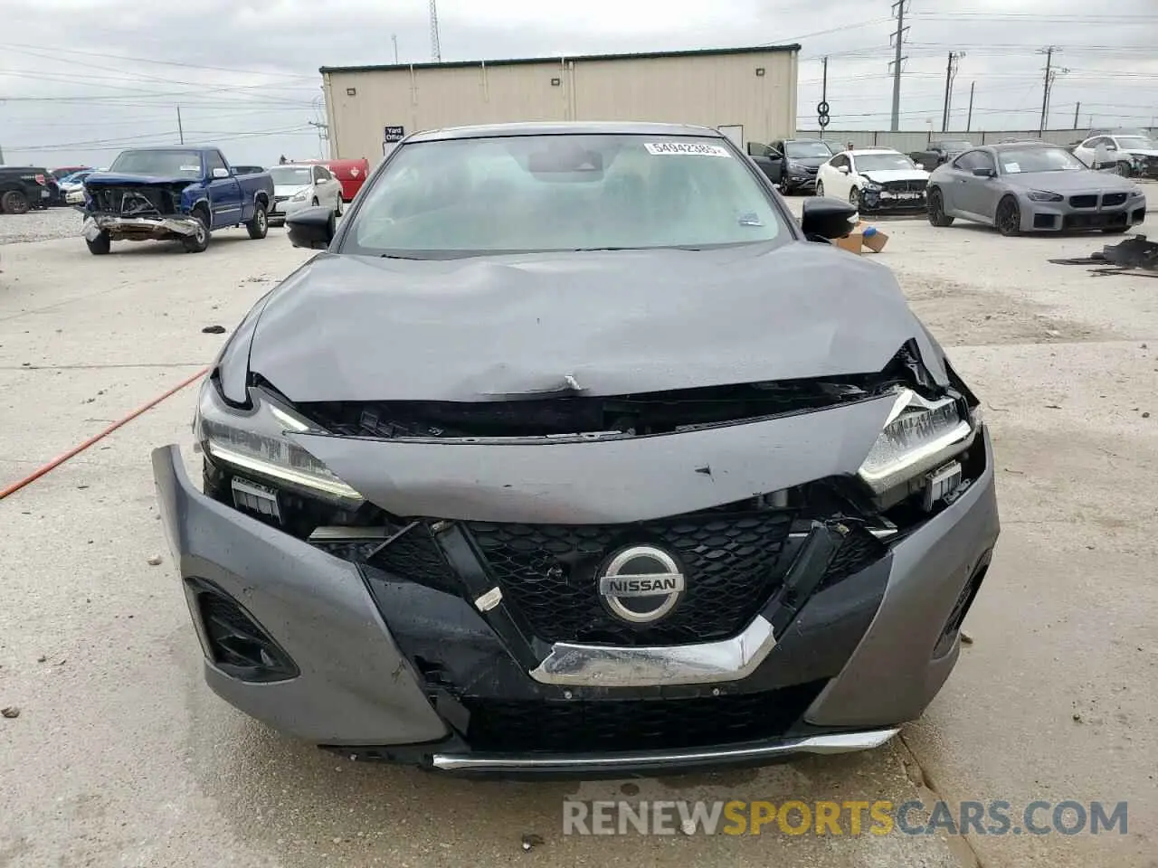 5 Photograph of a damaged car 1N4AA6FV4LC383649 NISSAN MAXIMA 2020
