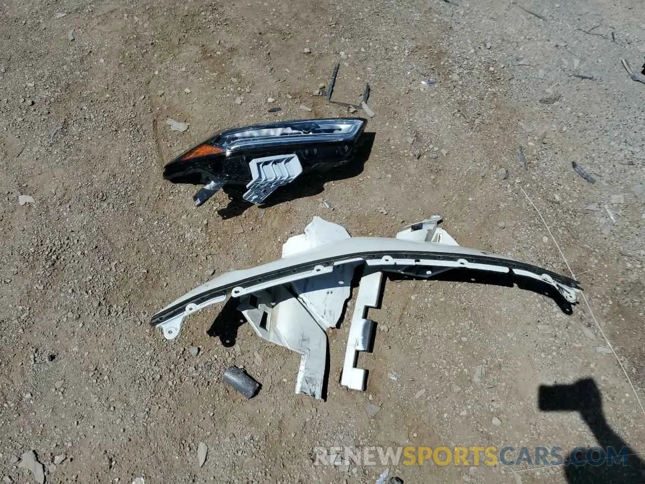 12 Photograph of a damaged car 1N4AA6FV8LC381418 NISSAN MAXIMA 2020