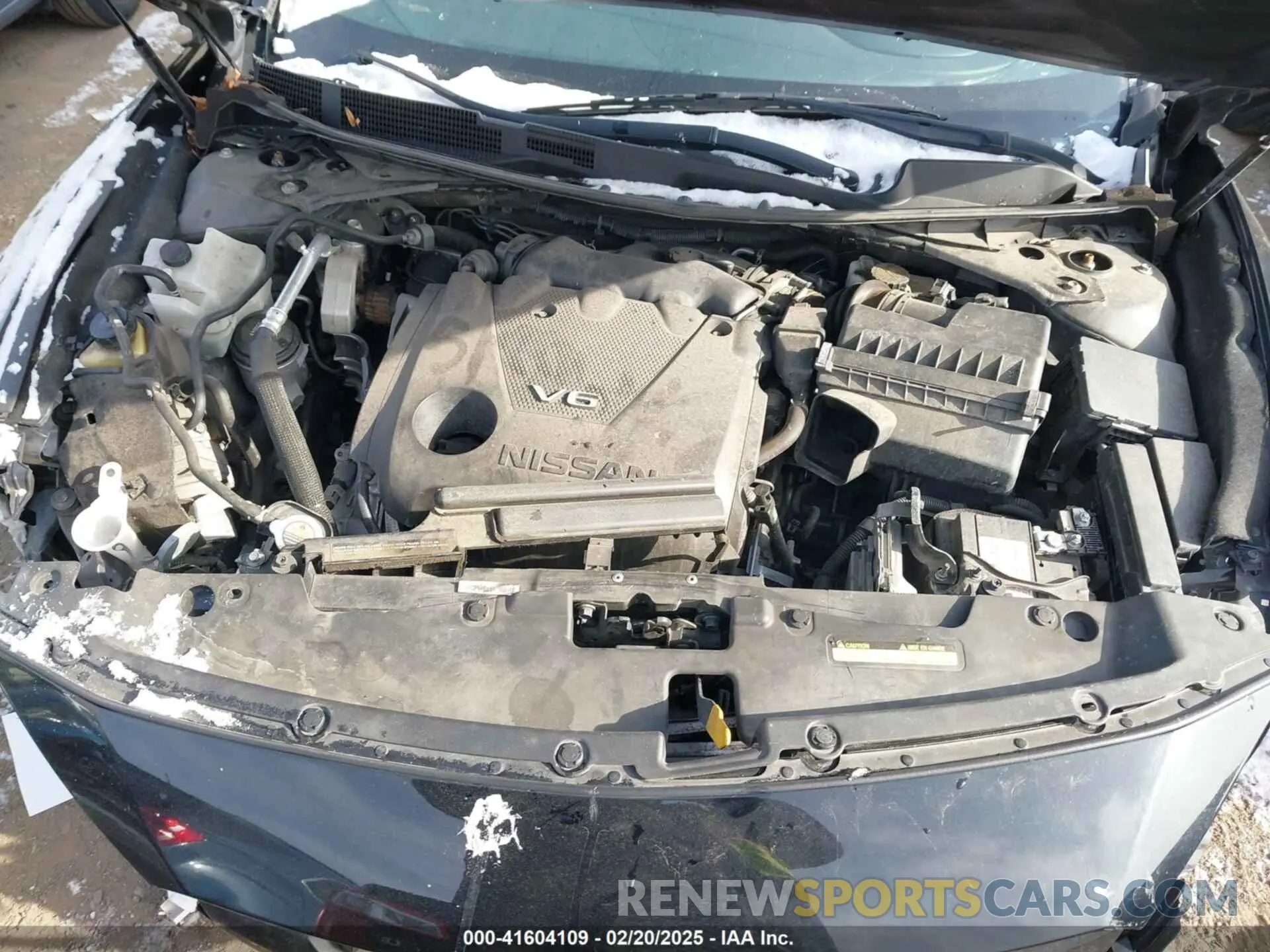 10 Photograph of a damaged car 1N4AA6FVXLC377564 NISSAN MAXIMA 2020
