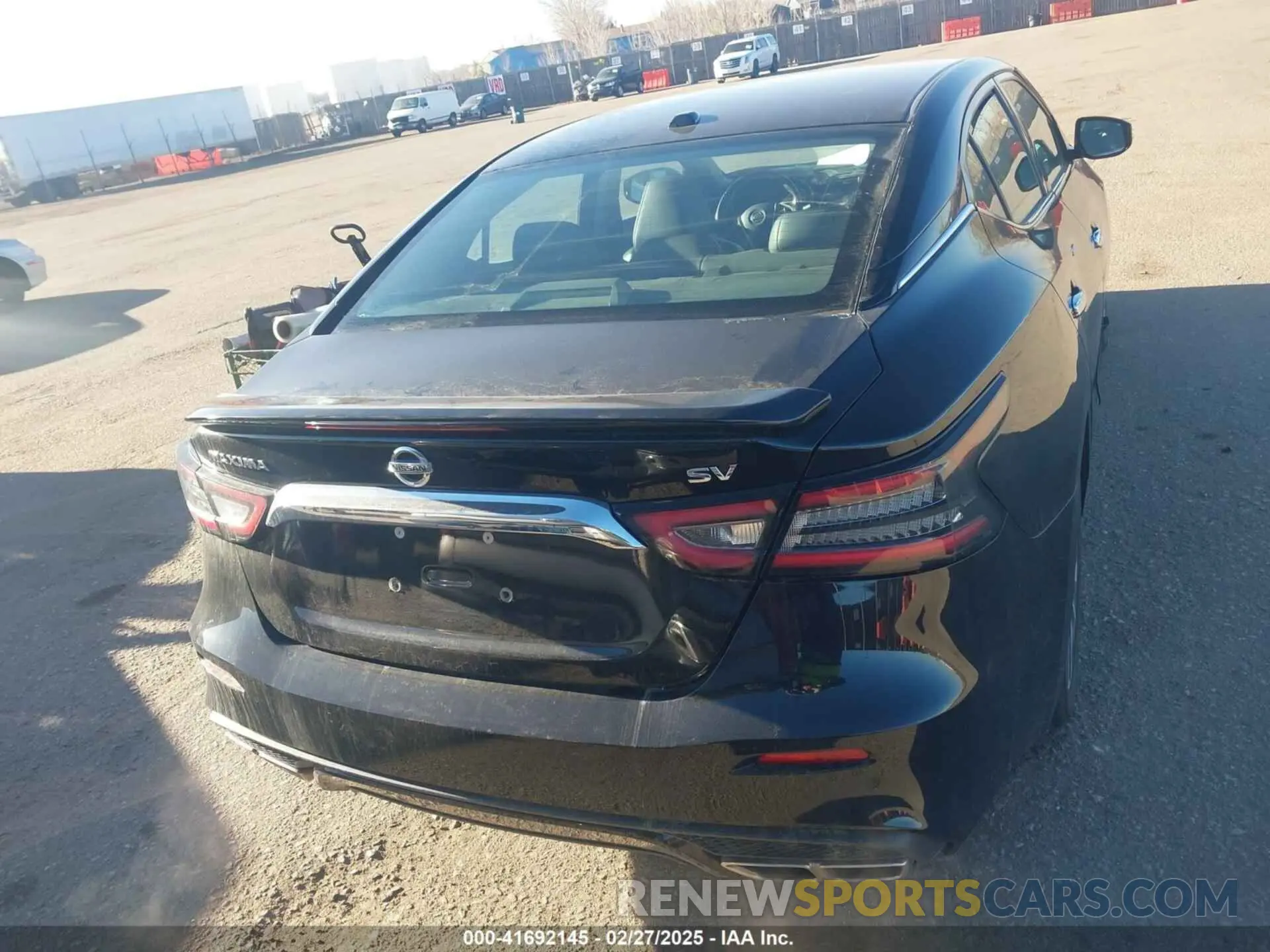 16 Photograph of a damaged car 1N4AA6CV0MC512167 NISSAN MAXIMA 2021
