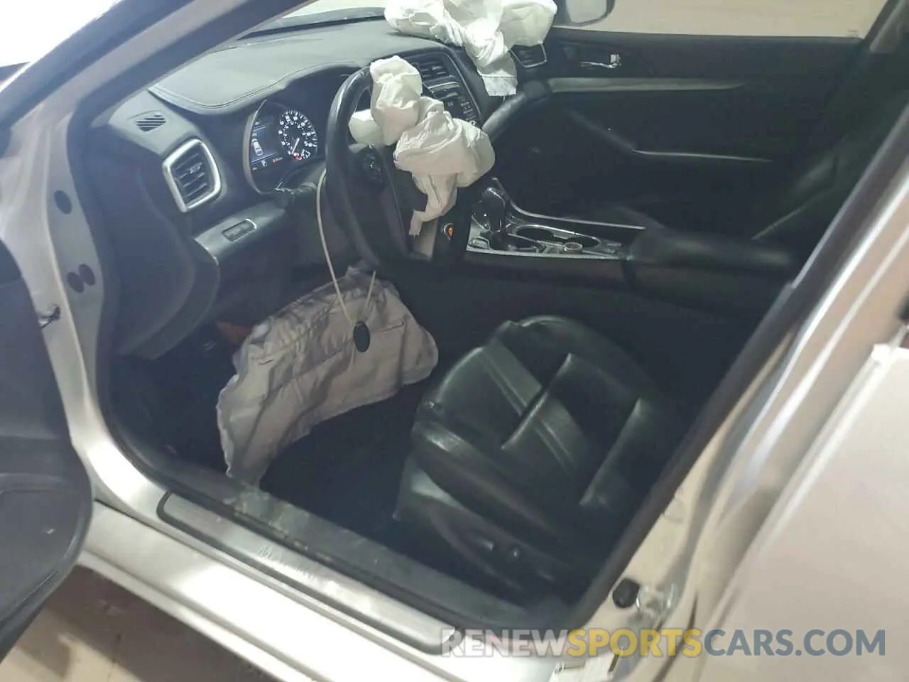 7 Photograph of a damaged car 1N4AA6CV1MC514123 NISSAN MAXIMA 2021