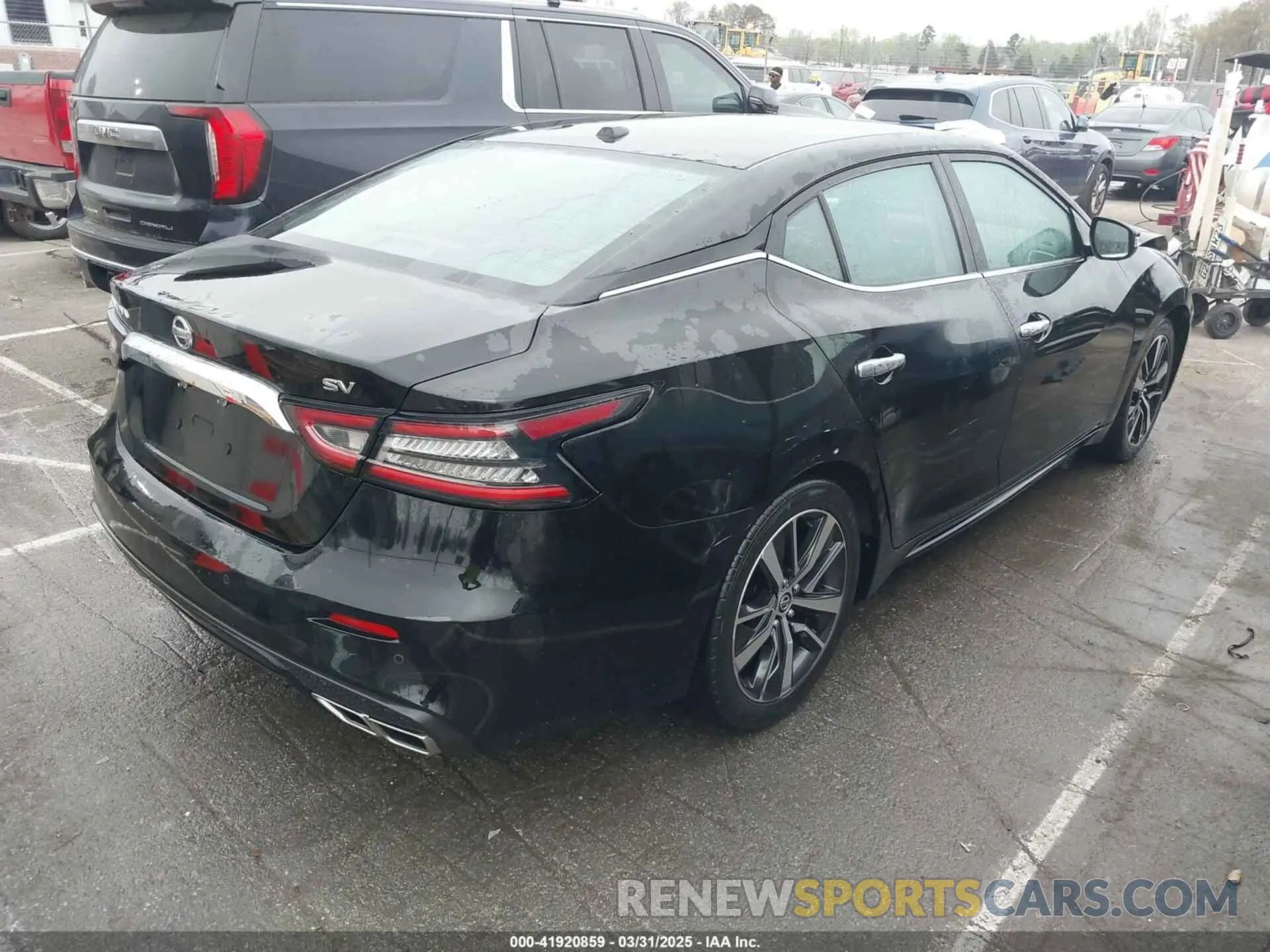 4 Photograph of a damaged car 1N4AA6CV3MC507948 NISSAN MAXIMA 2021
