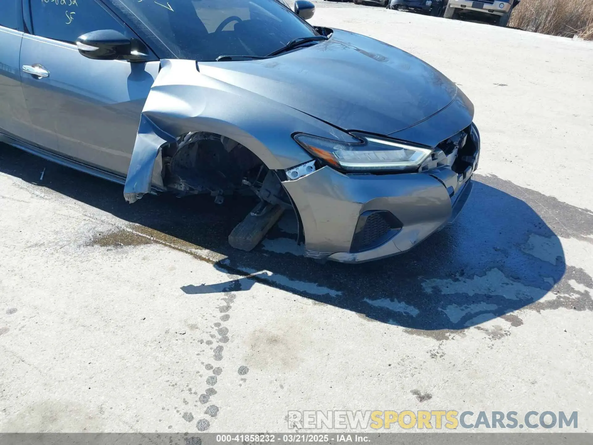 6 Photograph of a damaged car 1N4AA6CV4MC508977 NISSAN MAXIMA 2021