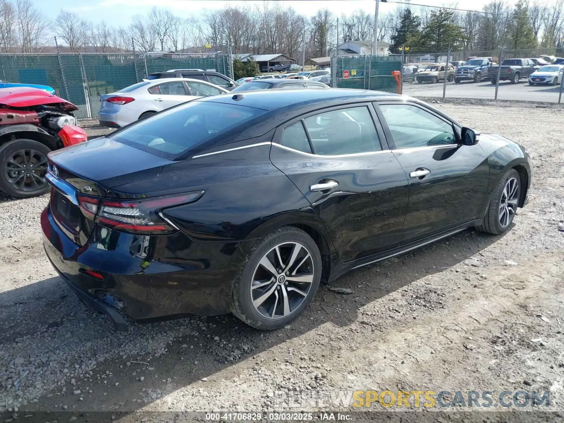 4 Photograph of a damaged car 1N4AA6CV5MC513640 NISSAN MAXIMA 2021