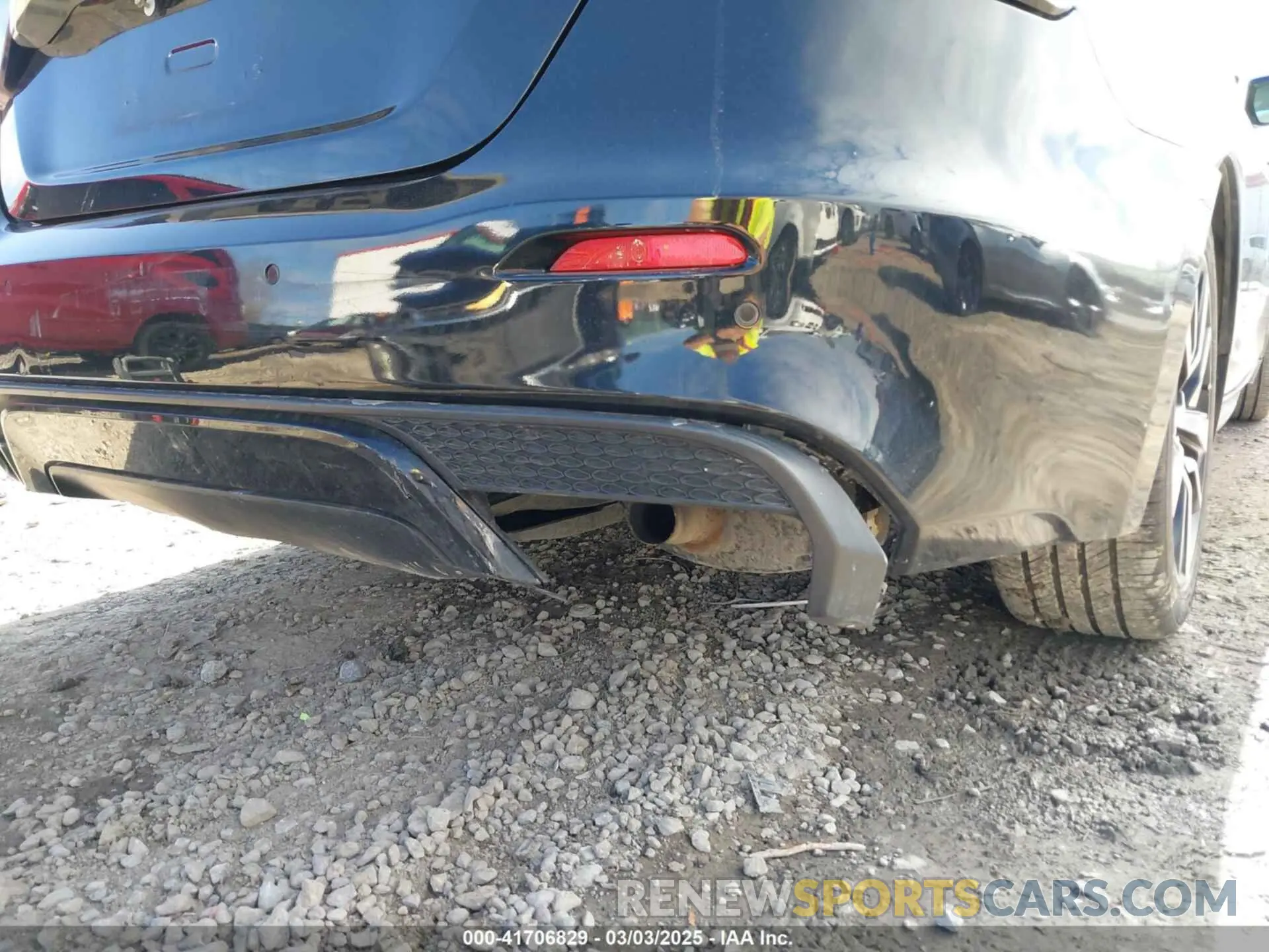 6 Photograph of a damaged car 1N4AA6CV5MC513640 NISSAN MAXIMA 2021
