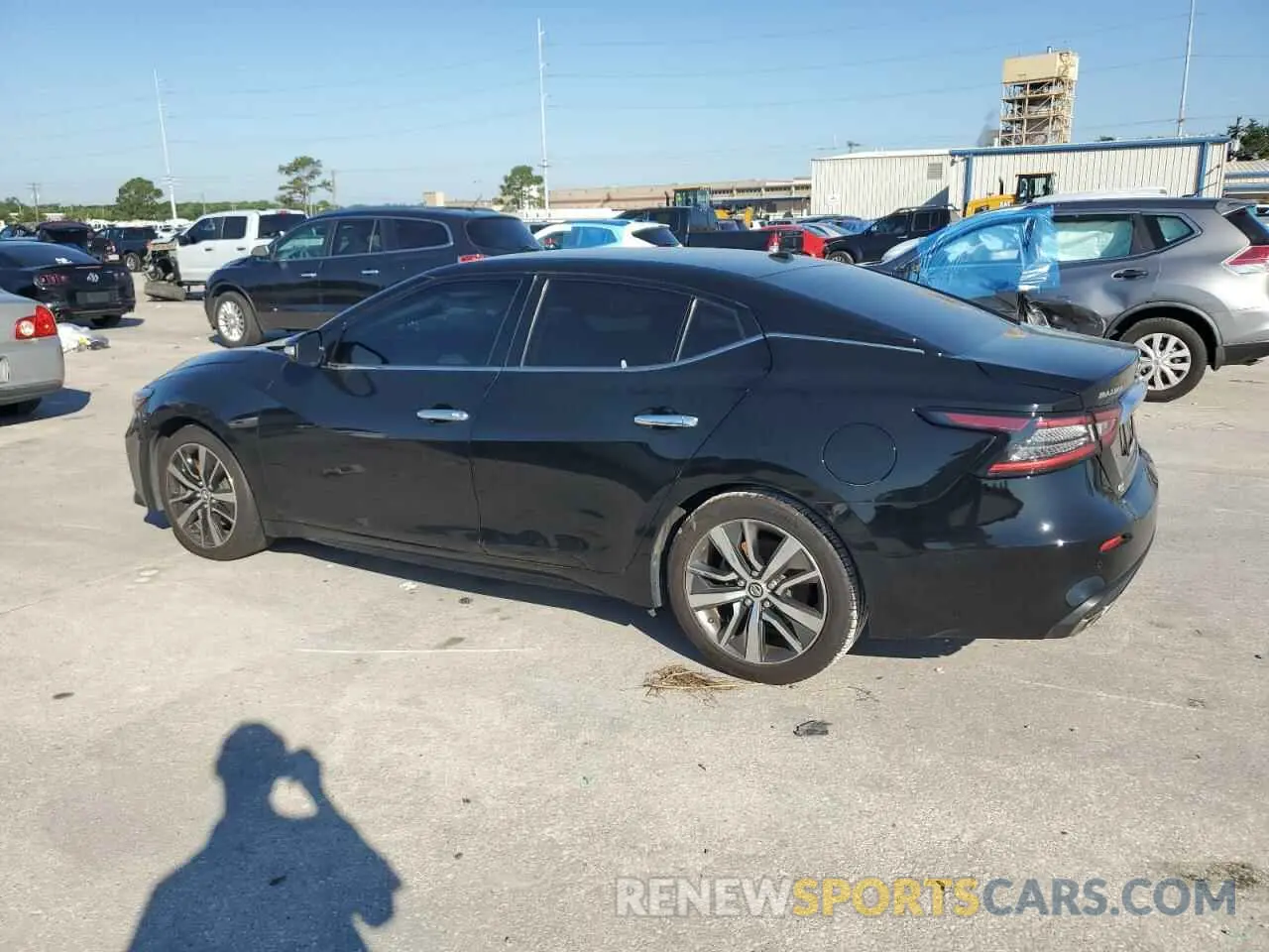 2 Photograph of a damaged car 1N4AA6CV6MC513808 NISSAN MAXIMA 2021