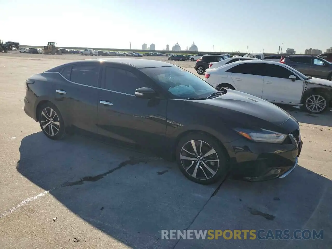 4 Photograph of a damaged car 1N4AA6CV6MC513808 NISSAN MAXIMA 2021