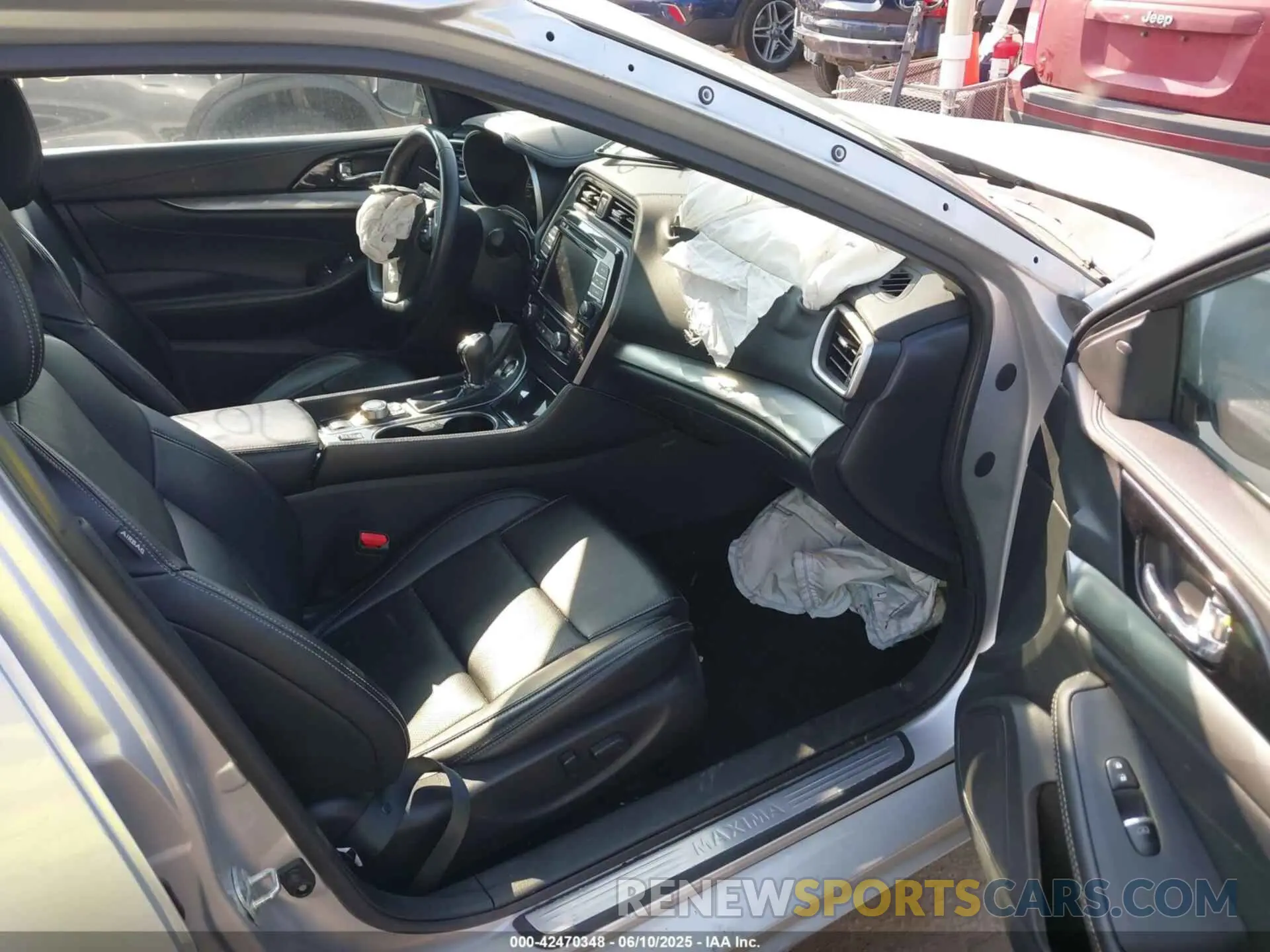 5 Photograph of a damaged car 1N4AA6CV7MC513624 NISSAN MAXIMA 2021