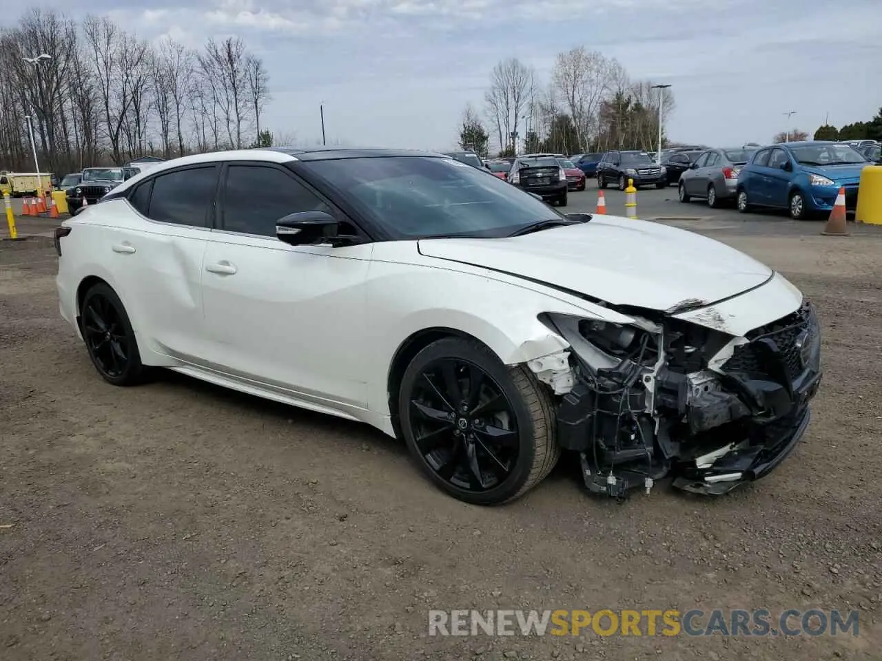4 Photograph of a damaged car 1N4AA6EV0MC502946 NISSAN MAXIMA 2021