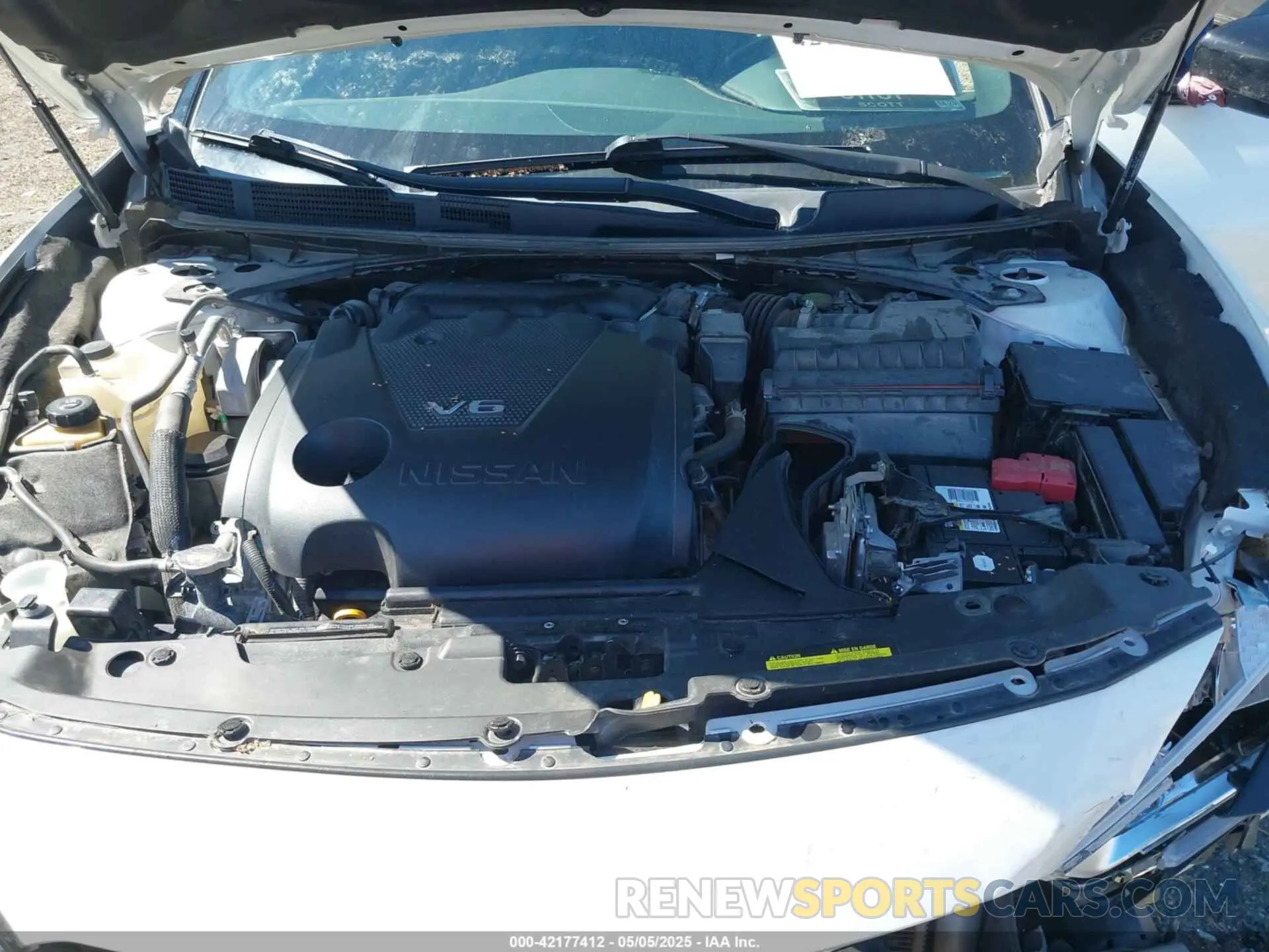 10 Photograph of a damaged car 1N4AA6EV0MC511677 NISSAN MAXIMA 2021