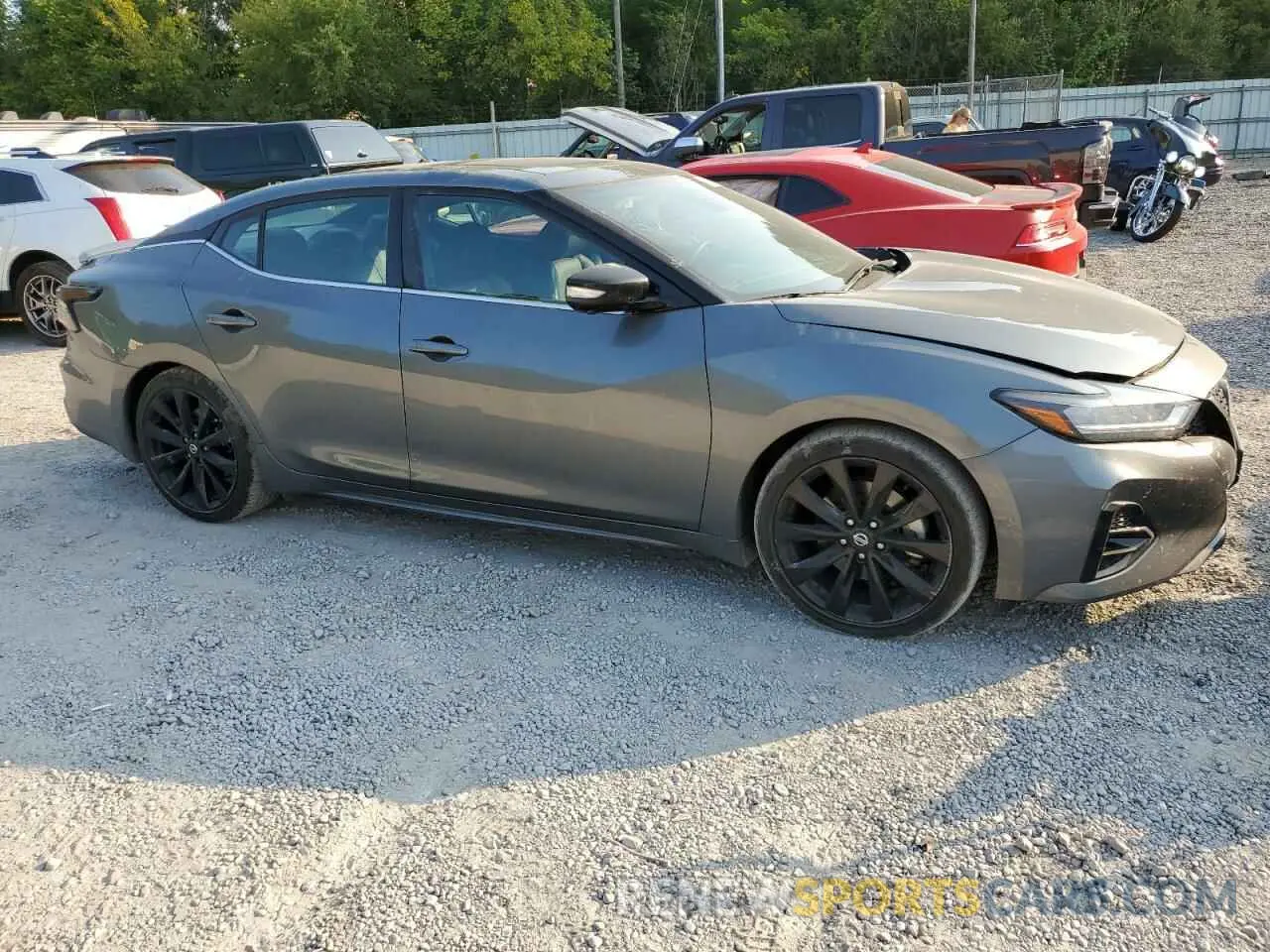 4 Photograph of a damaged car 1N4AA6EV7MC515984 NISSAN MAXIMA 2021