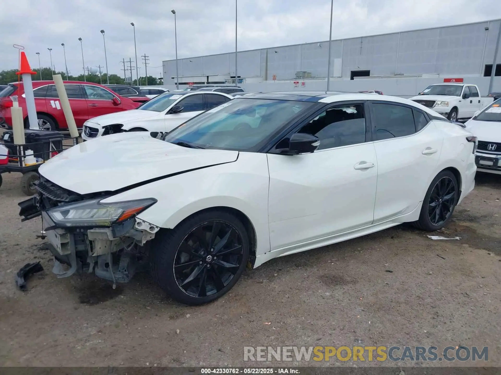 2 Photograph of a damaged car 1N4AA6EV9MC510222 NISSAN MAXIMA 2021