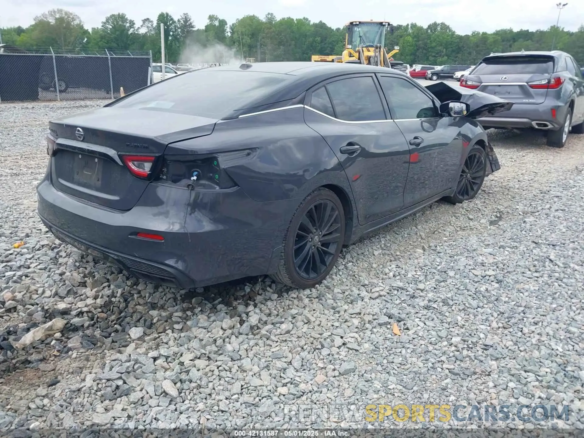 4 Photograph of a damaged car 1N4AA6FV1MC502937 NISSAN MAXIMA 2021