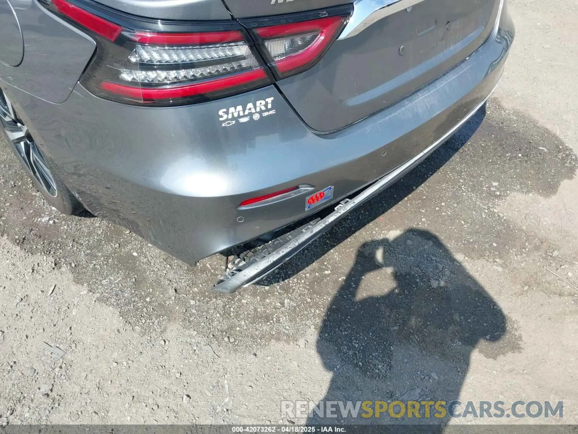 18 Photograph of a damaged car 1N4AA6CV4NC502047 NISSAN MAXIMA 2022