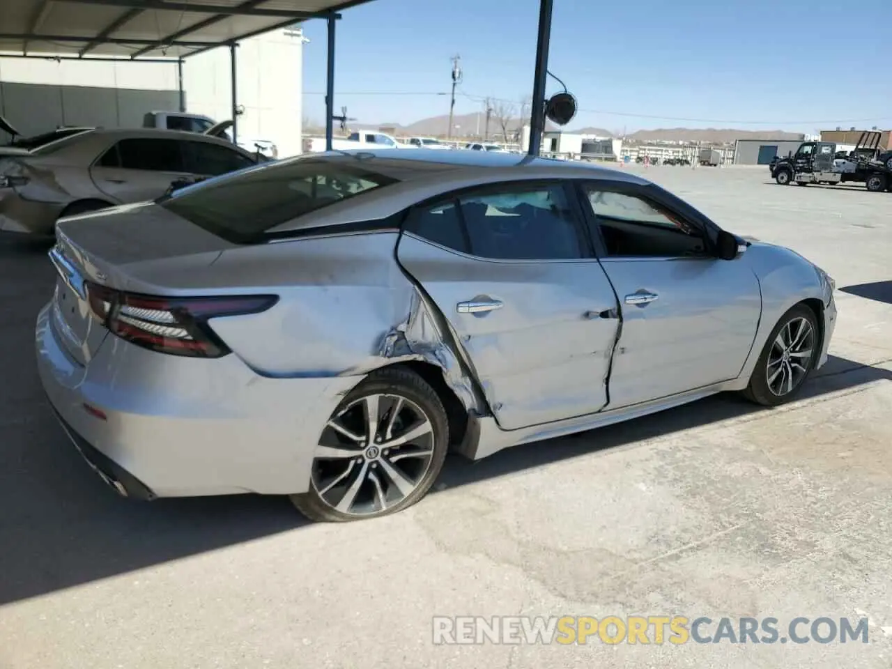 3 Photograph of a damaged car 1N4AA6CV6NC504169 NISSAN MAXIMA 2022