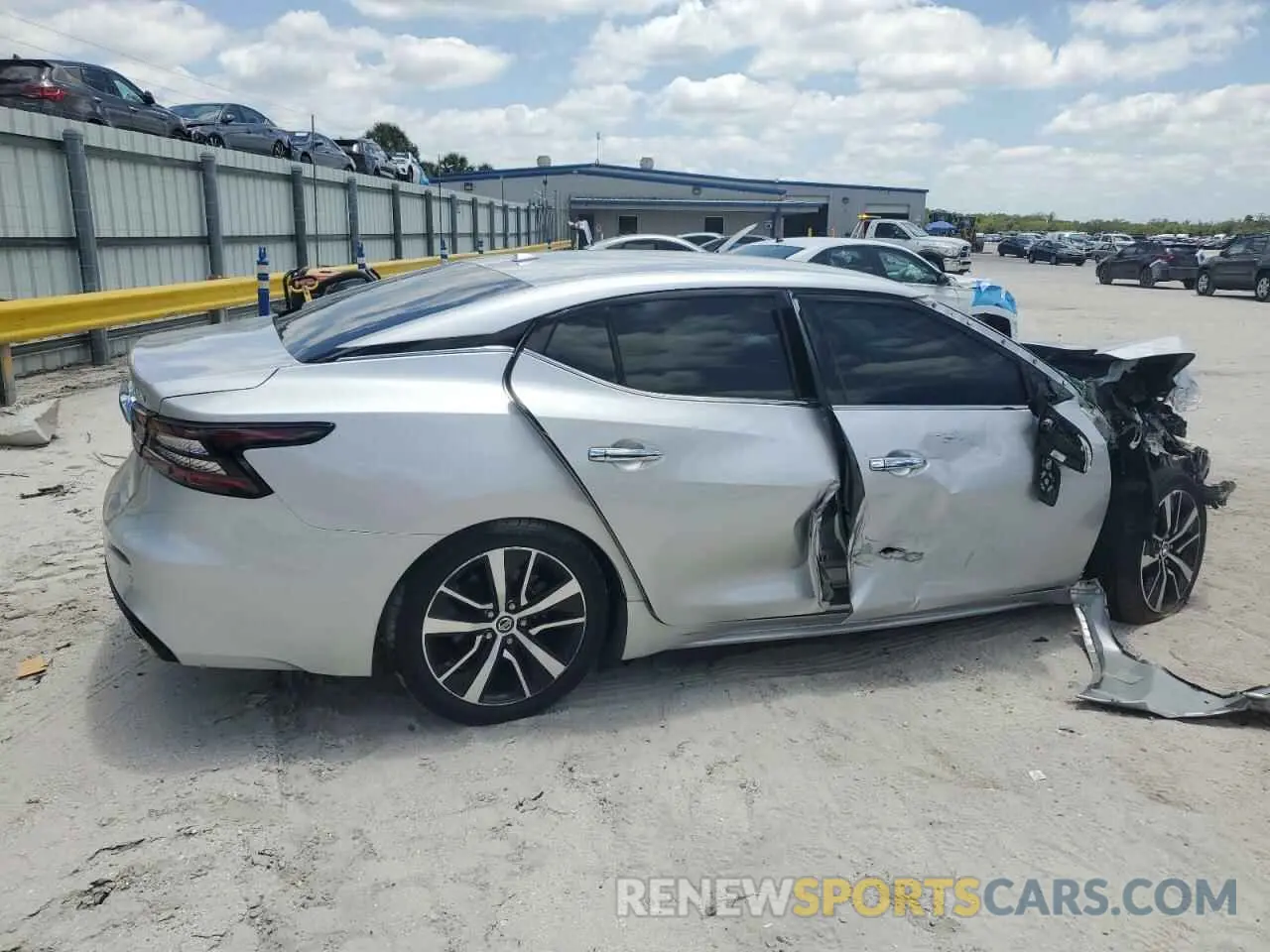 3 Photograph of a damaged car 1N4AA6CVXNC503803 NISSAN MAXIMA 2022