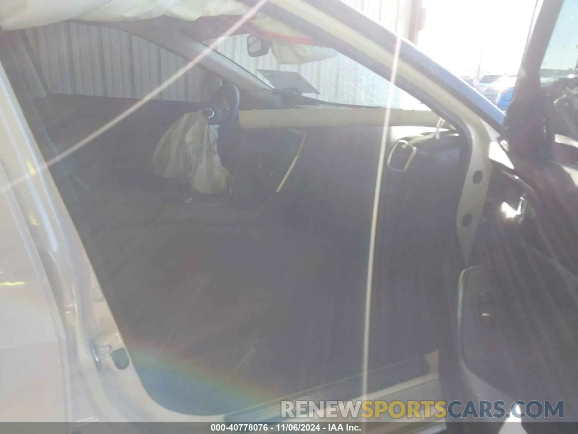 5 Photograph of a damaged car 1N4AA6FV8NC507215 NISSAN MAXIMA 2022