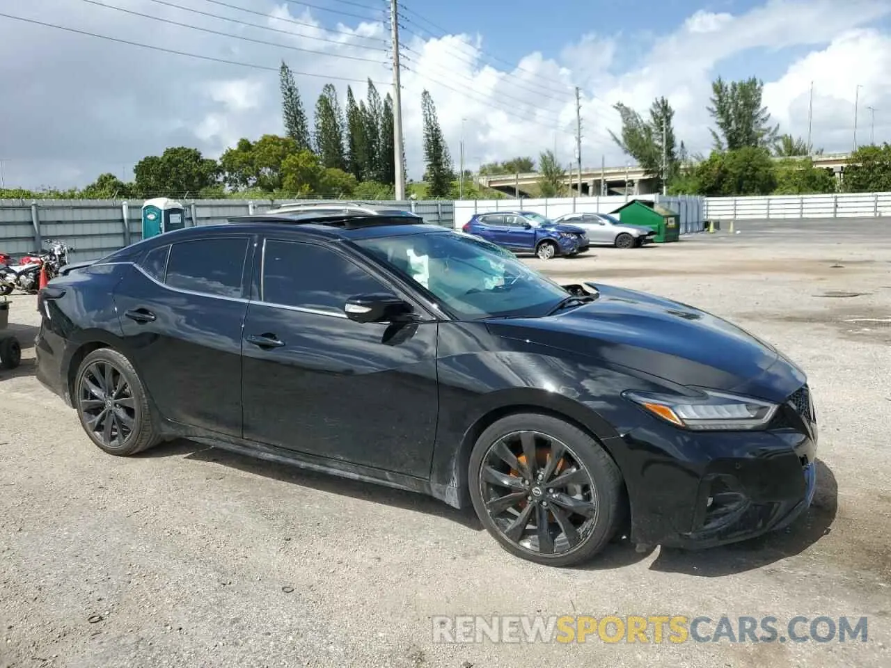 4 Photograph of a damaged car 1N4AA6EV3PC513170 NISSAN MAXIMA 2023