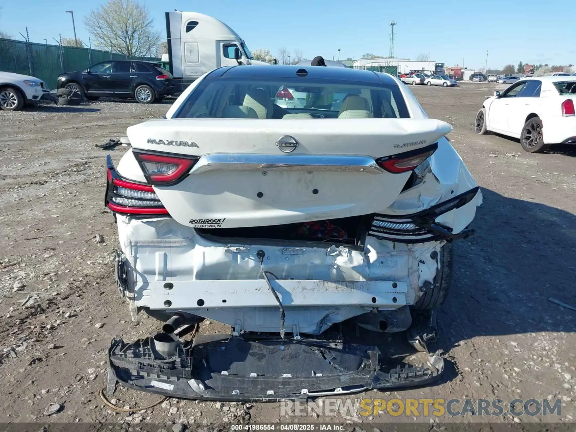 6 Photograph of a damaged car 1N4AA6FV0PC513268 NISSAN MAXIMA 2023