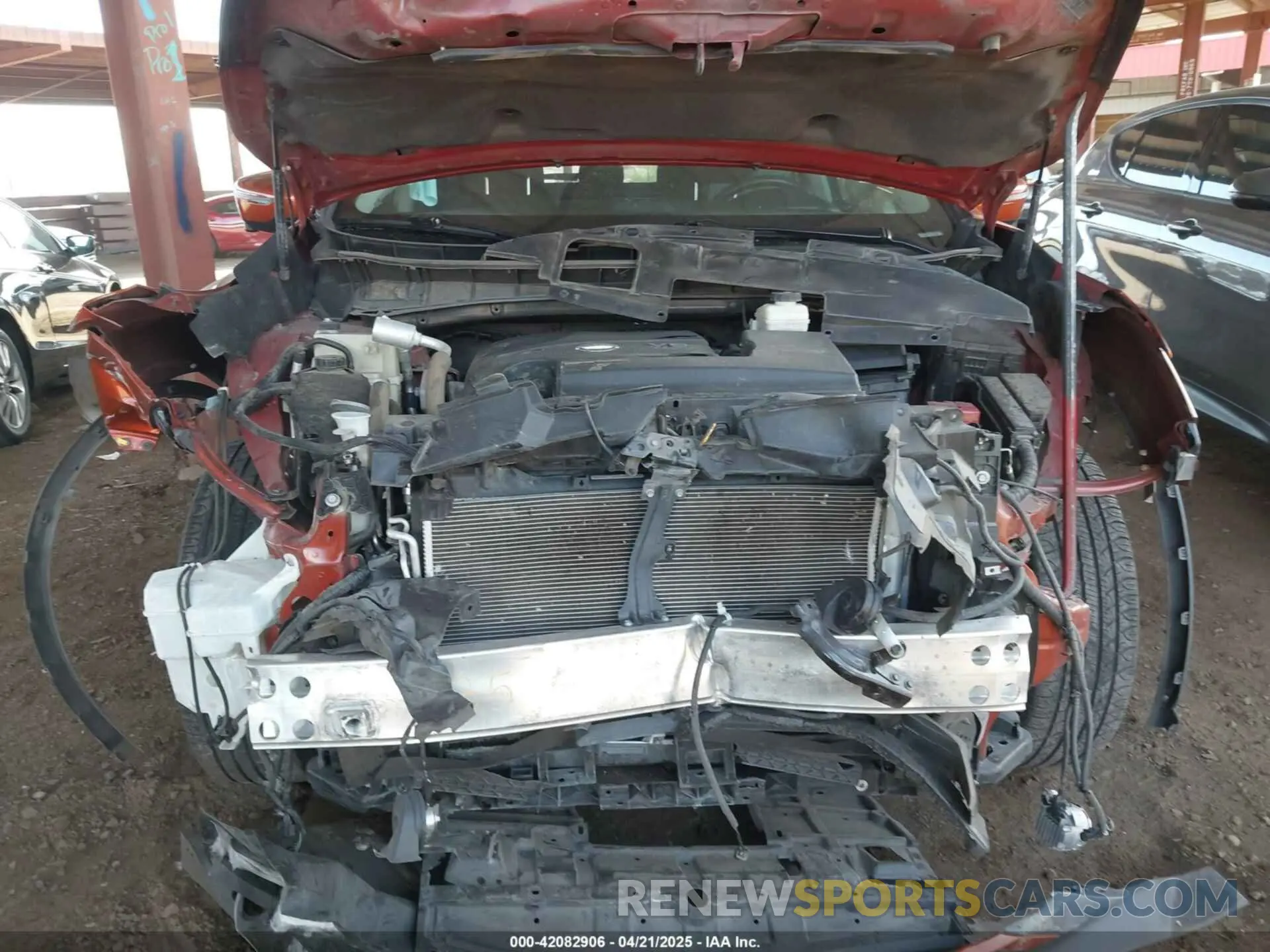 10 Photograph of a damaged car 5N1AZ2MJ1KN102093 NISSAN MURANO 2019