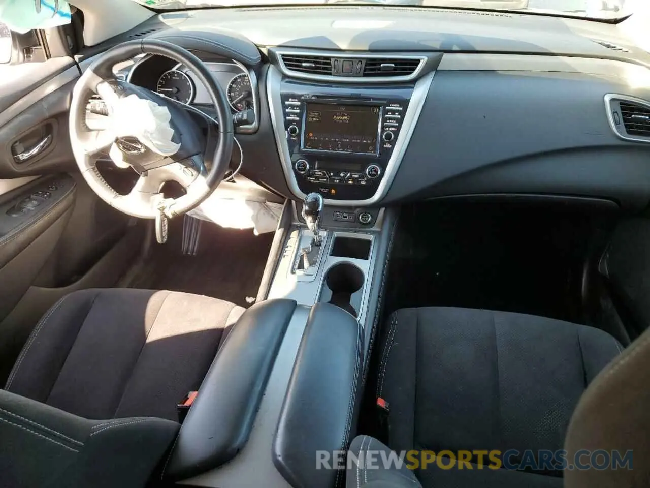 8 Photograph of a damaged car 5N1AZ2MJ1KN130038 NISSAN MURANO 2019