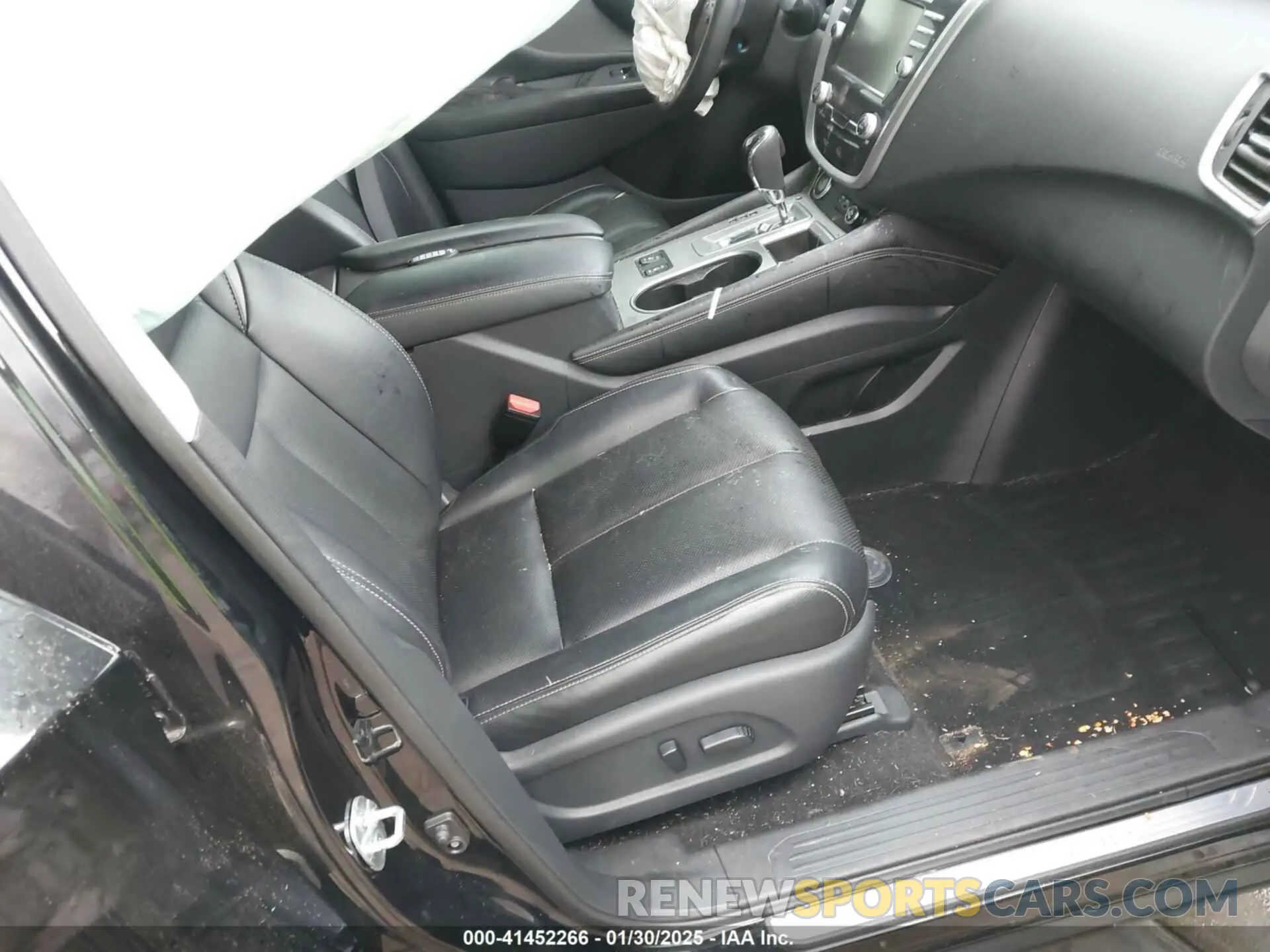 5 Photograph of a damaged car 5N1AZ2MJ1KN131884 NISSAN MURANO 2019