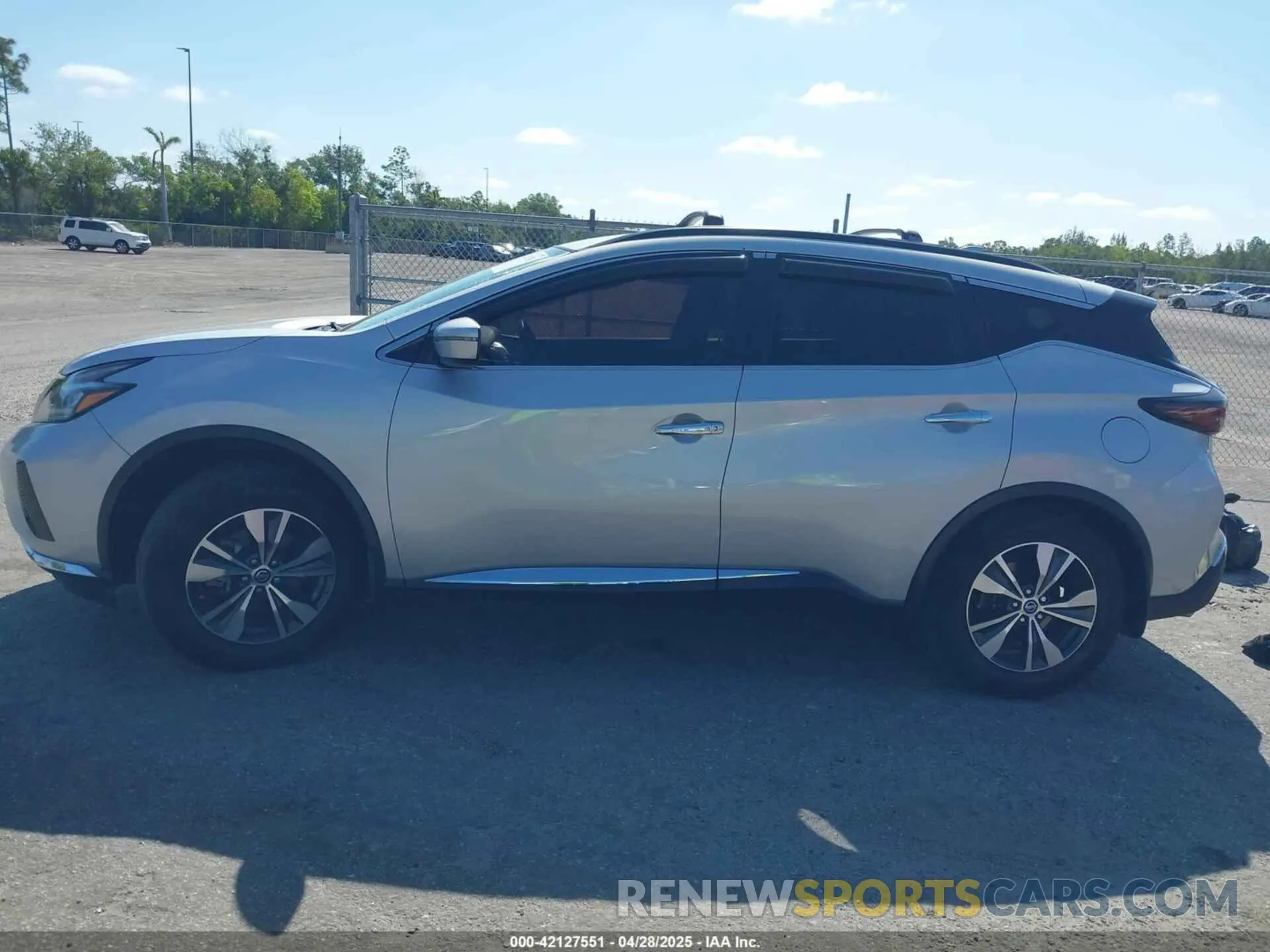 14 Photograph of a damaged car 5N1AZ2MJ1KN154114 NISSAN MURANO 2019
