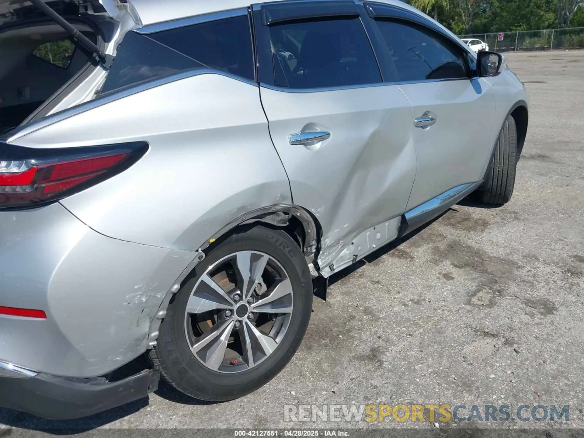 6 Photograph of a damaged car 5N1AZ2MJ1KN154114 NISSAN MURANO 2019